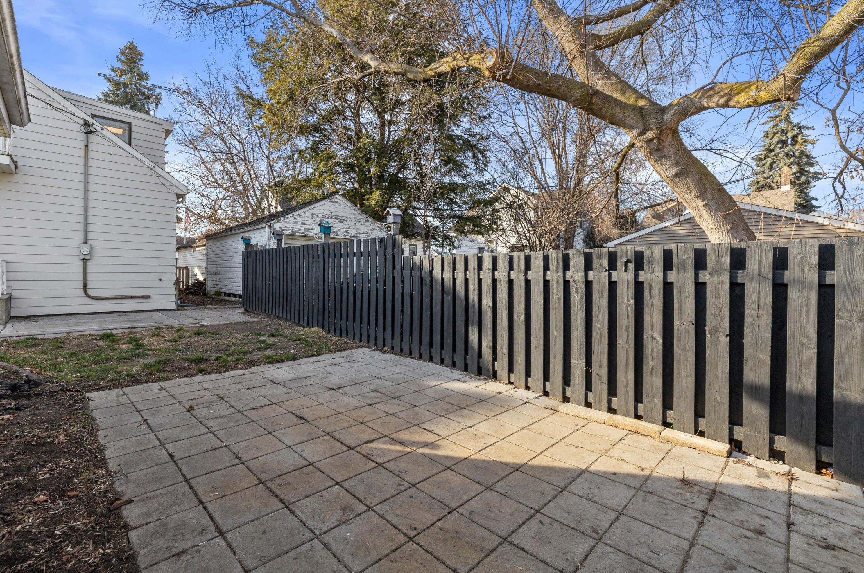 7209 35th Ave, Kenosha WI  53142-3951 exterior