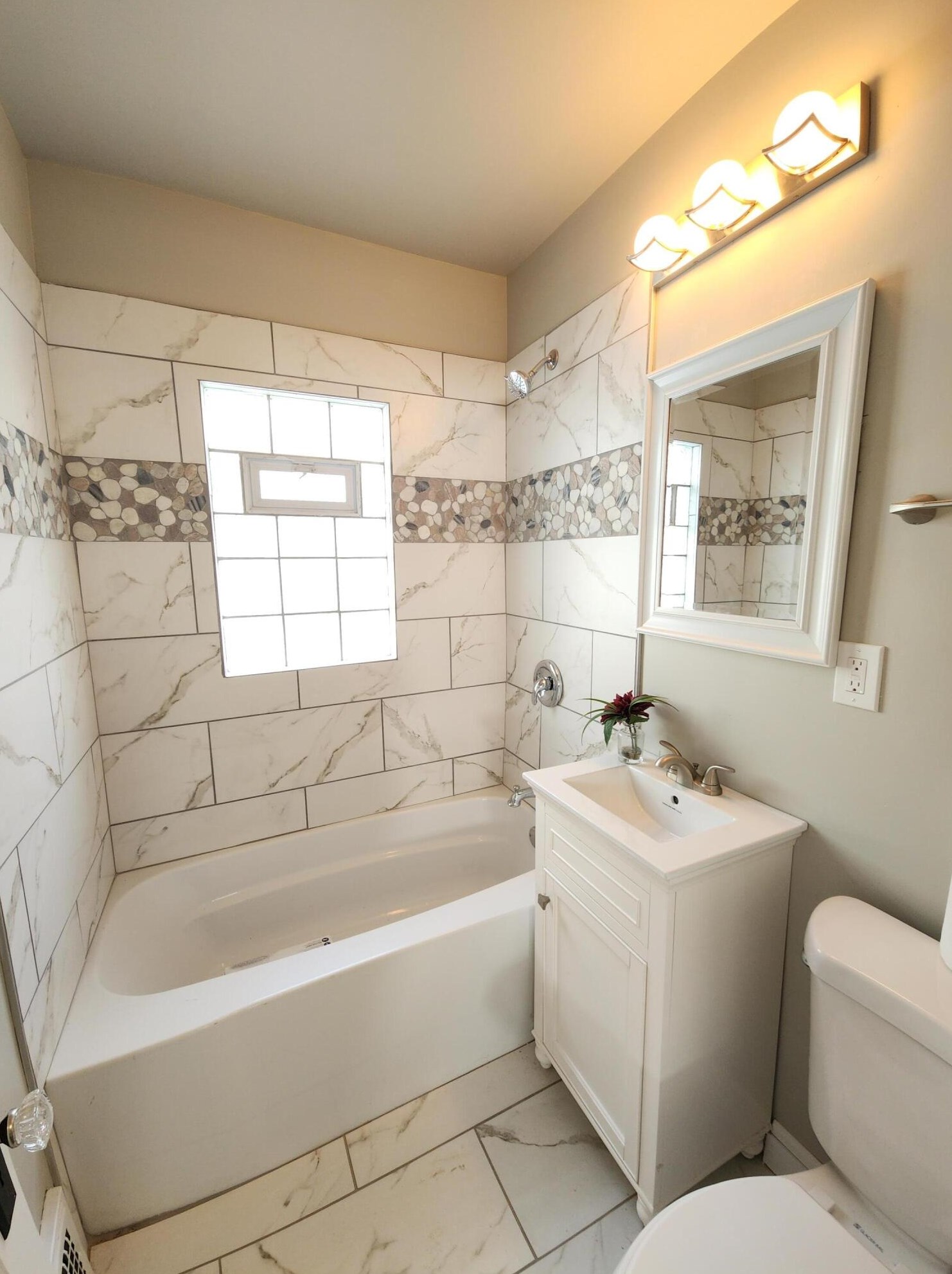 4132 24th St, Milwaukee WI  53209-6652 exterior