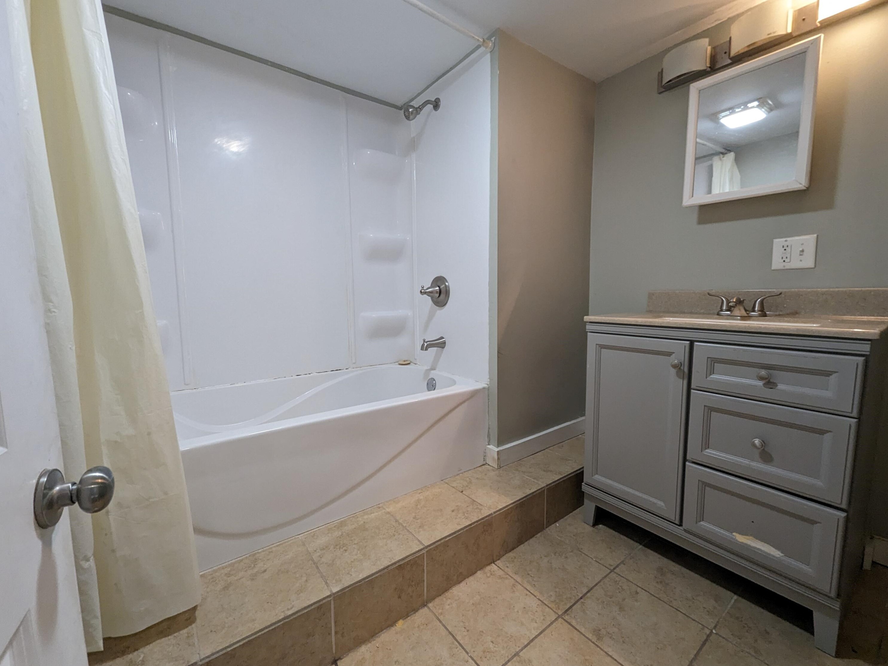 7106 22nd Ave, Kenosha WI  53143-5313 exterior