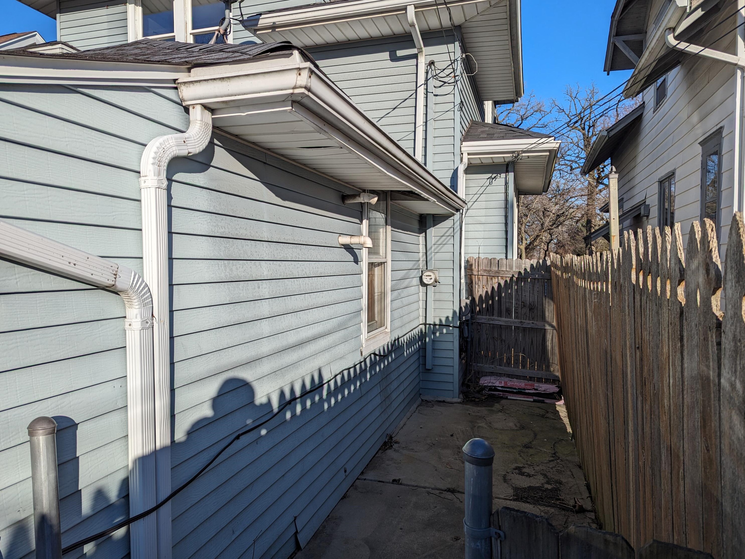 7106 22nd Ave, Kenosha WI  53143-5313 exterior