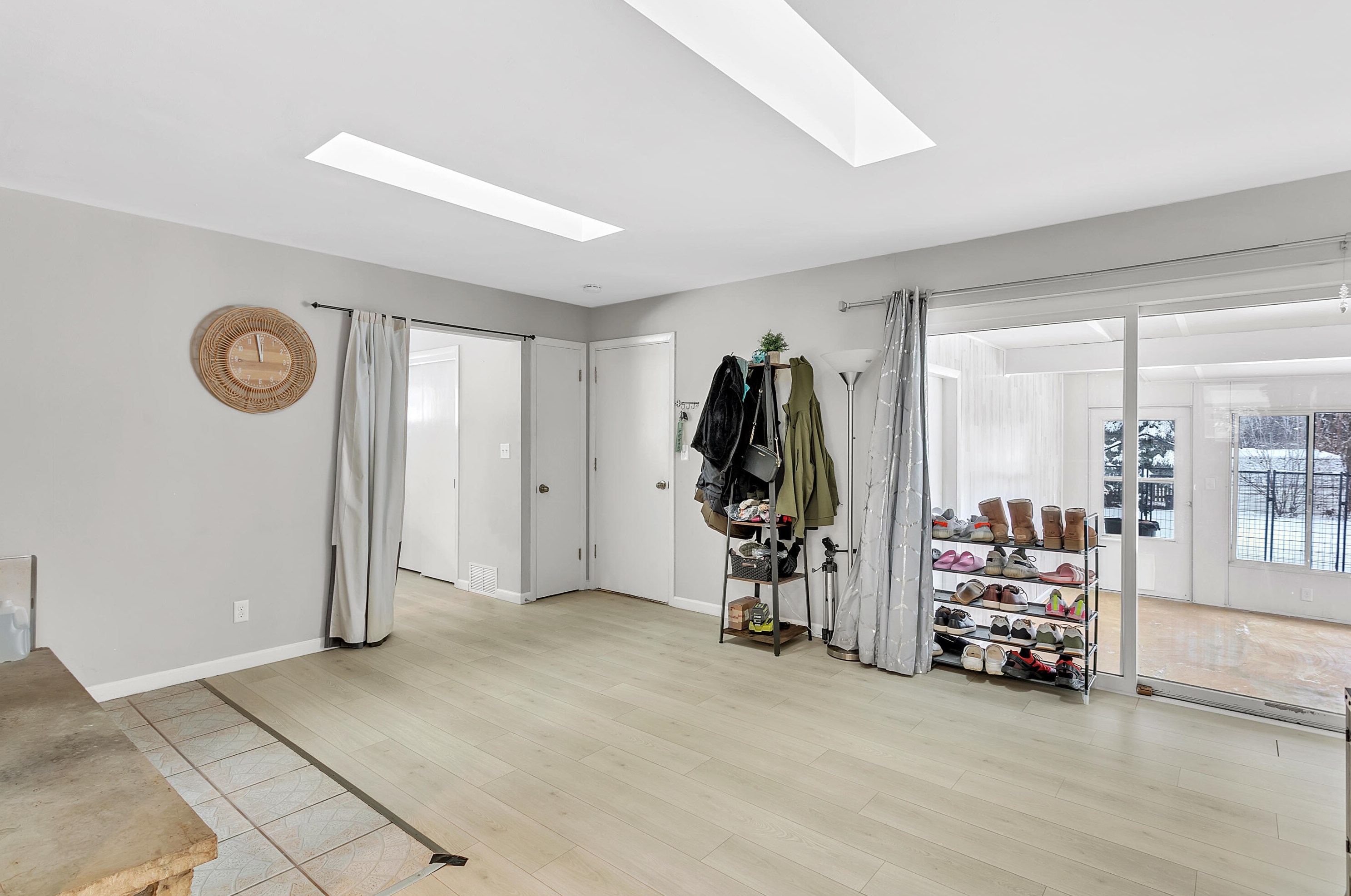 4780 Camfield Dr, Brookfield WI  53045-1331 exterior