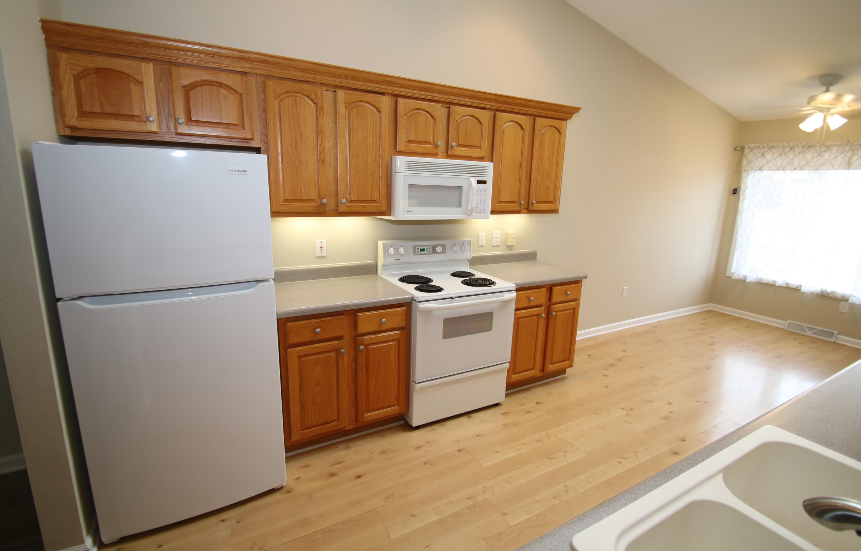 5222 Hidden Dr, Milwaukee WI  53221-3149 exterior