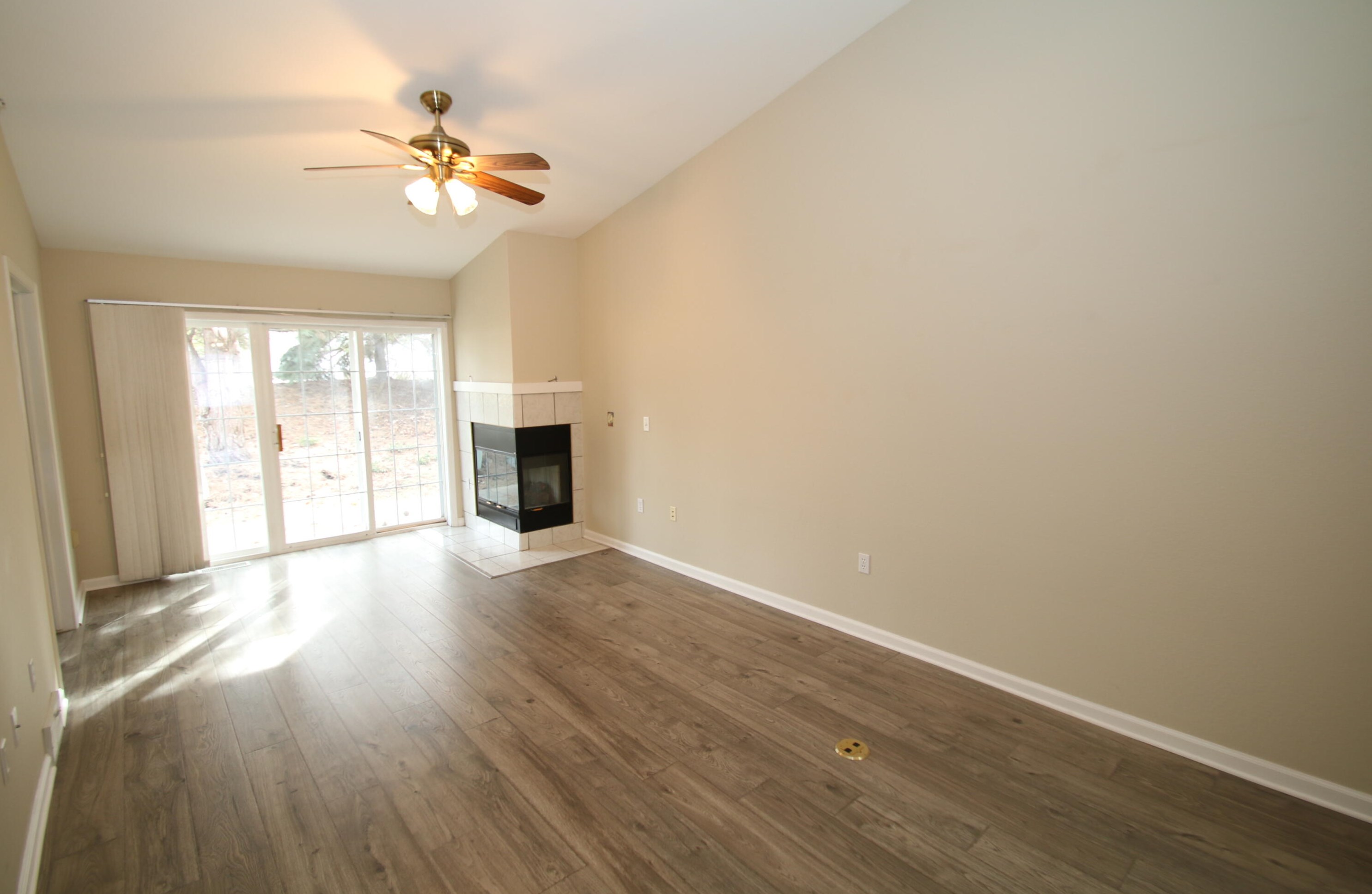 5222 Hidden Dr, Milwaukee WI  53221-3149 exterior