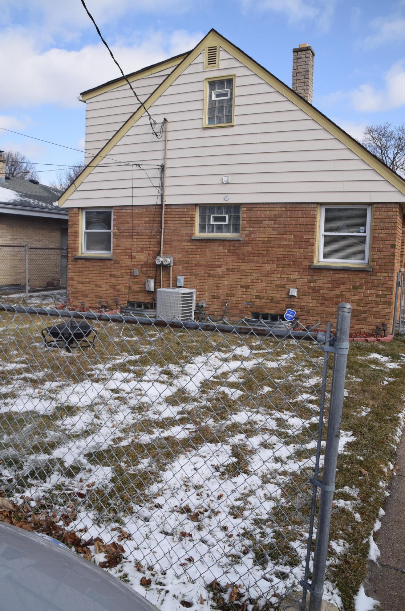 5107 66th St, Milwaukee WI  53218-4010 exterior