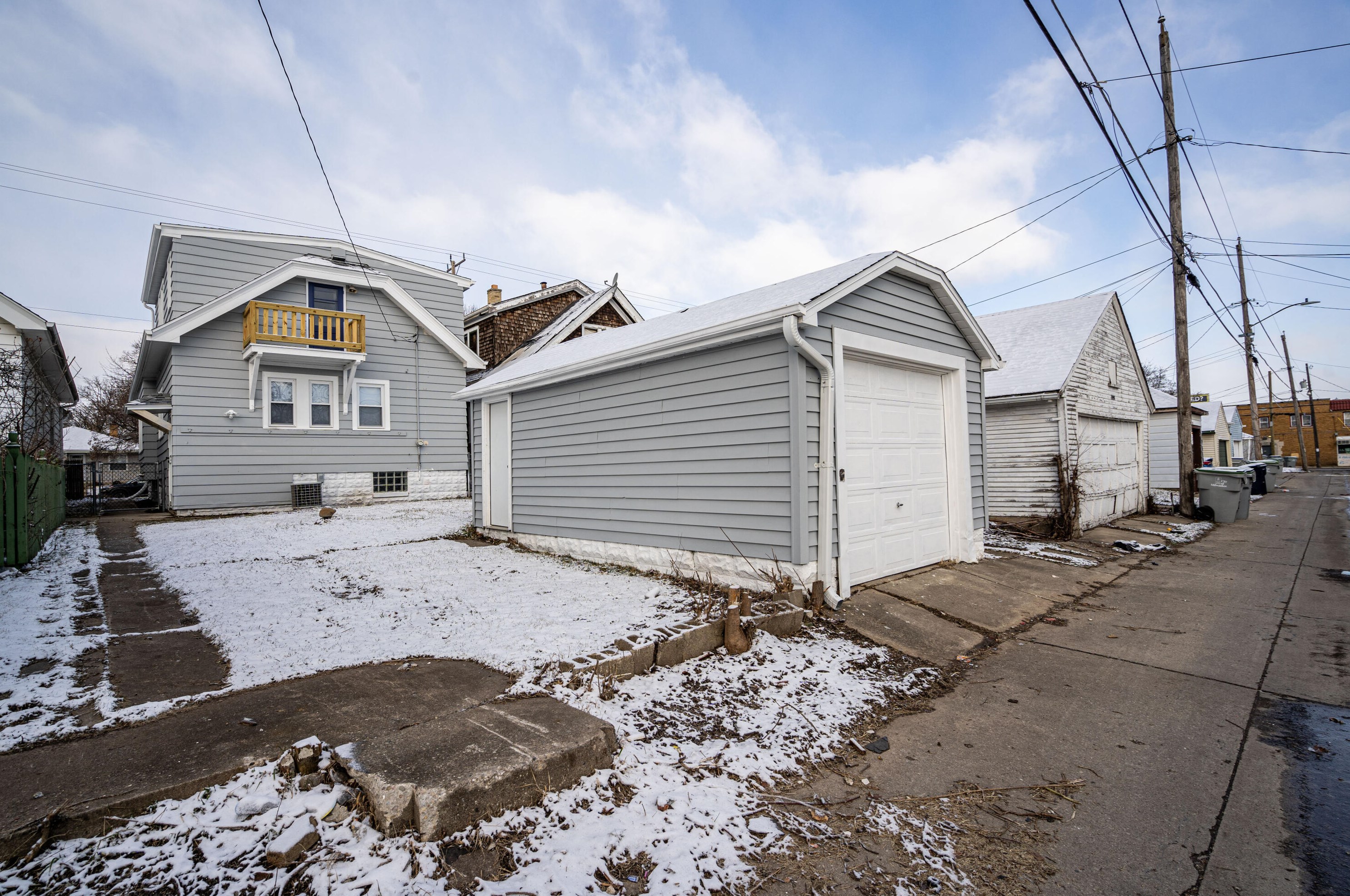 4550 37th St, Milwaukee WI 53209-5910 exterior