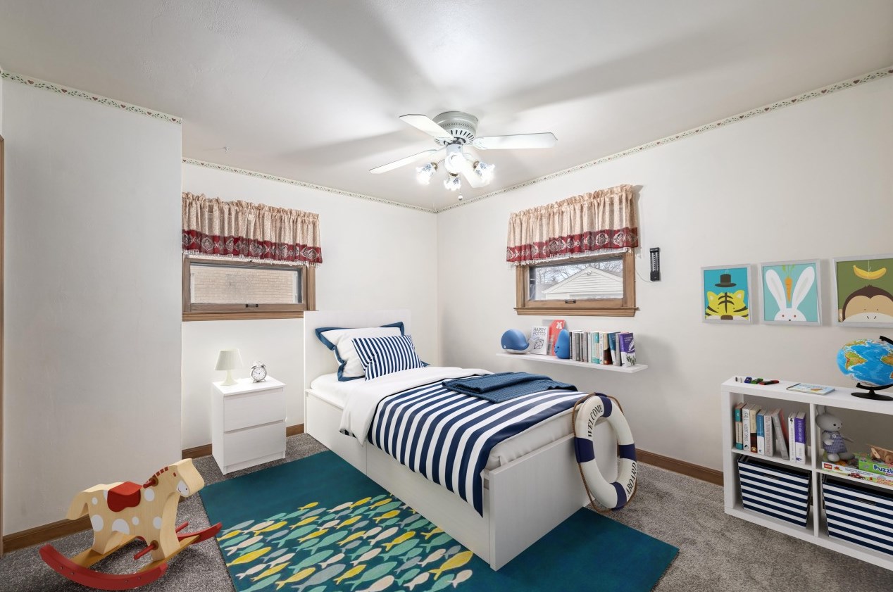 524 106, Milwaukee WI 53225-3205 exterior