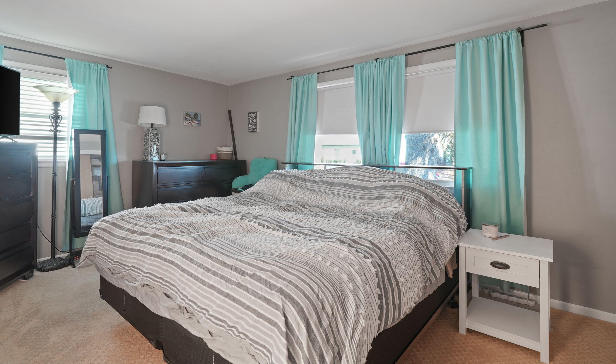 7532 17 Ave, Kenosha WI  53140-1627 exterior