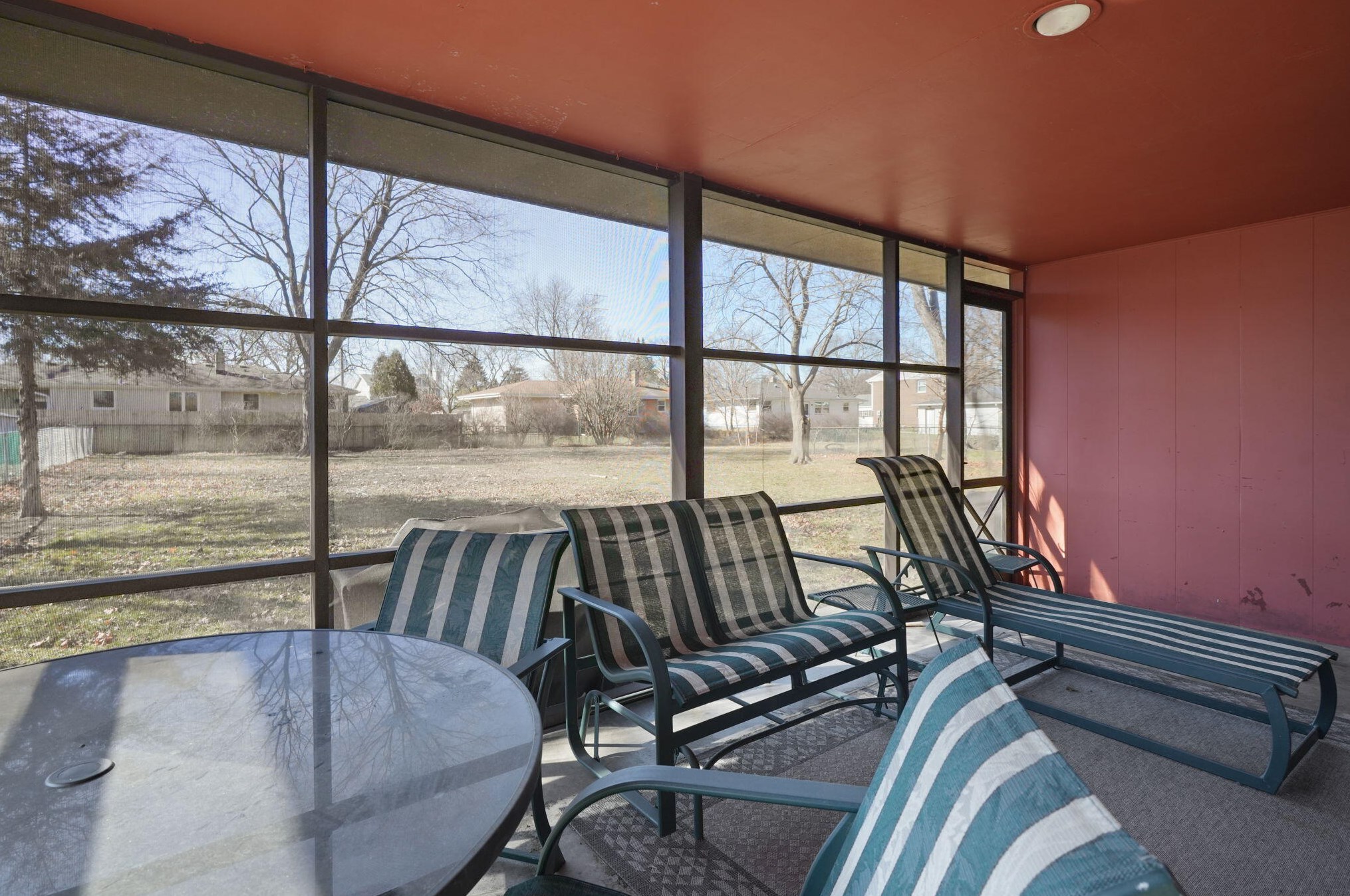 7532 17 Ave, Kenosha WI  53140-1627 exterior