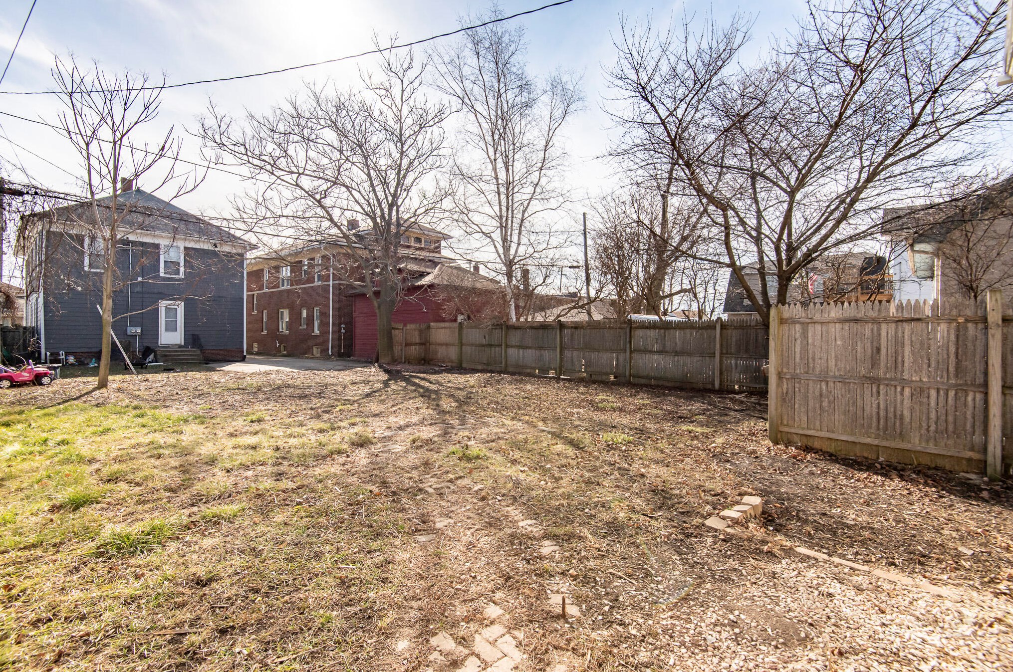 1829 Holmes Ave, Racine WI  53403-2332 exterior