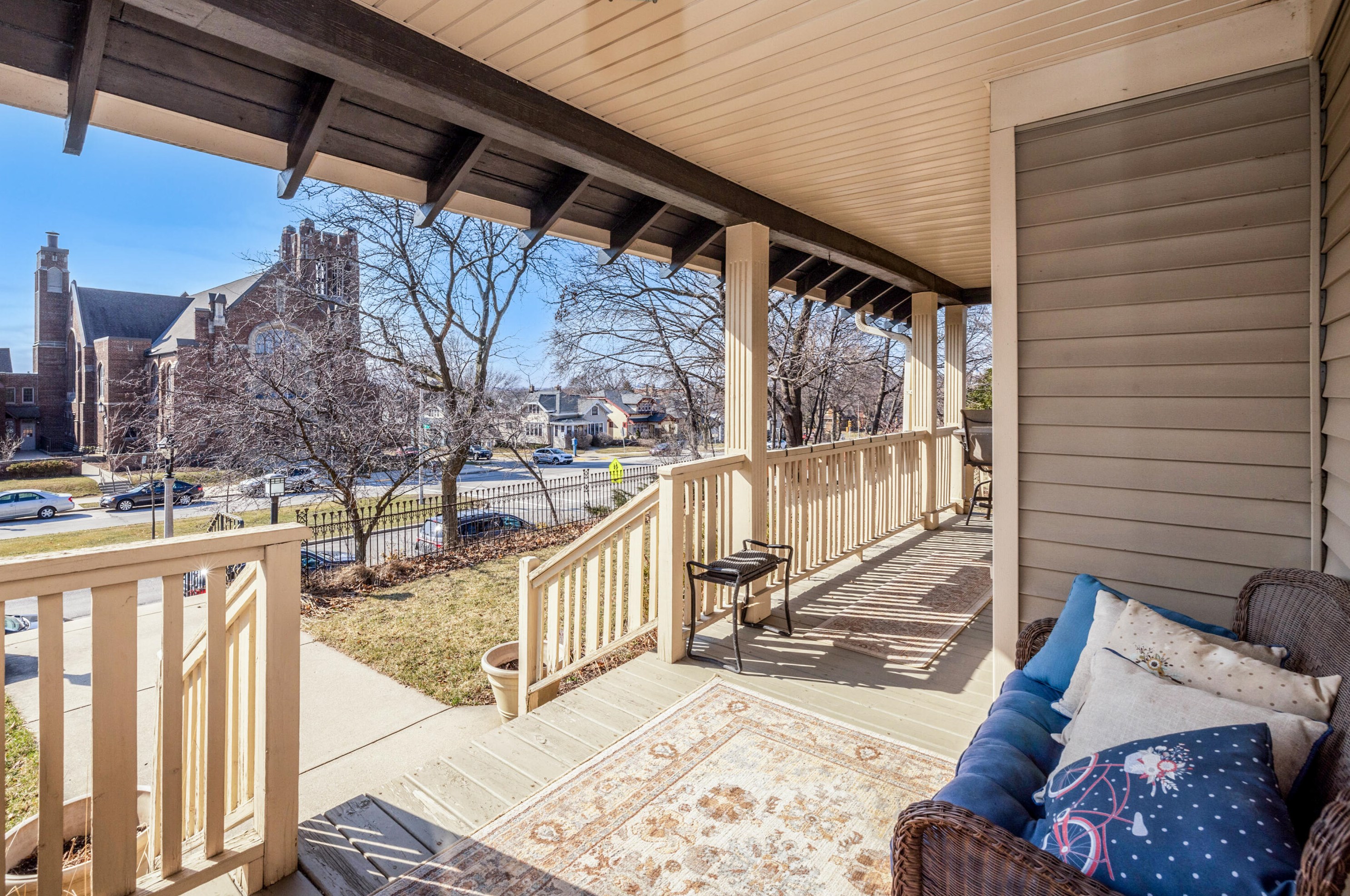 5318 Washington Blvd, Milwaukee WI  53208-1707 exterior