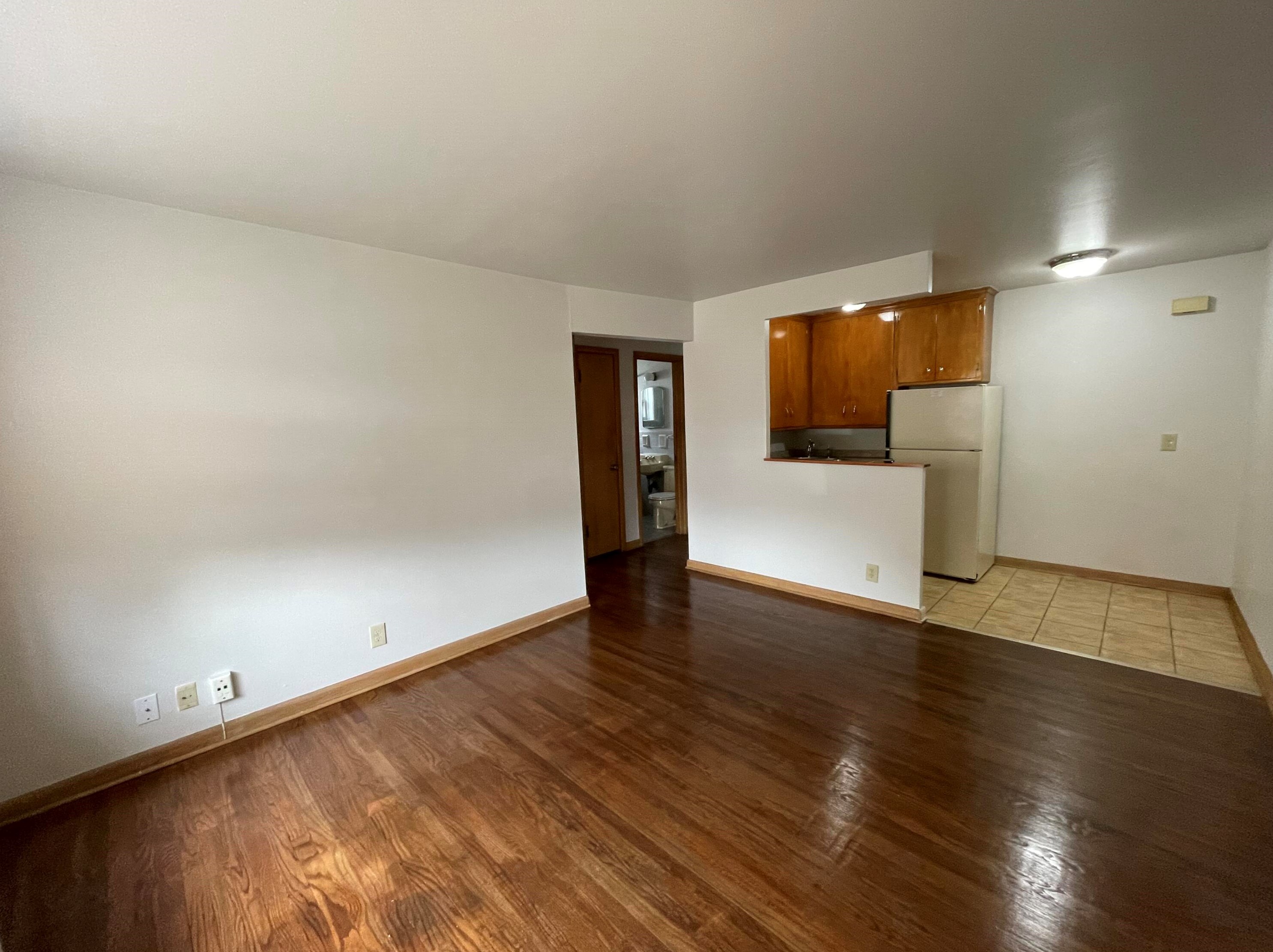 4820 Forest Home Ave, Milwaukee WI  53219-4720 exterior