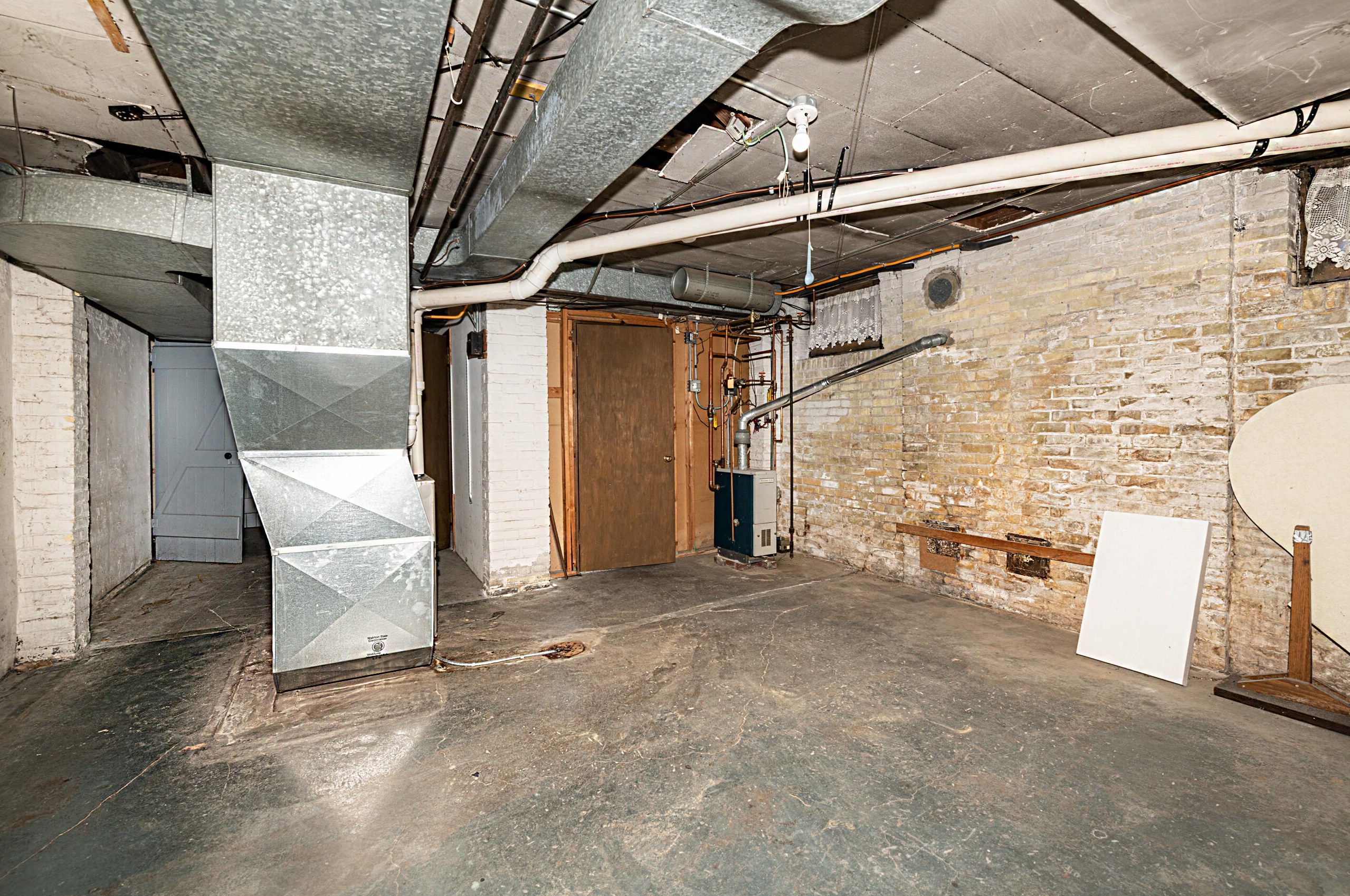 1031 5th St, Sheboygan WI  53081-3503 exterior