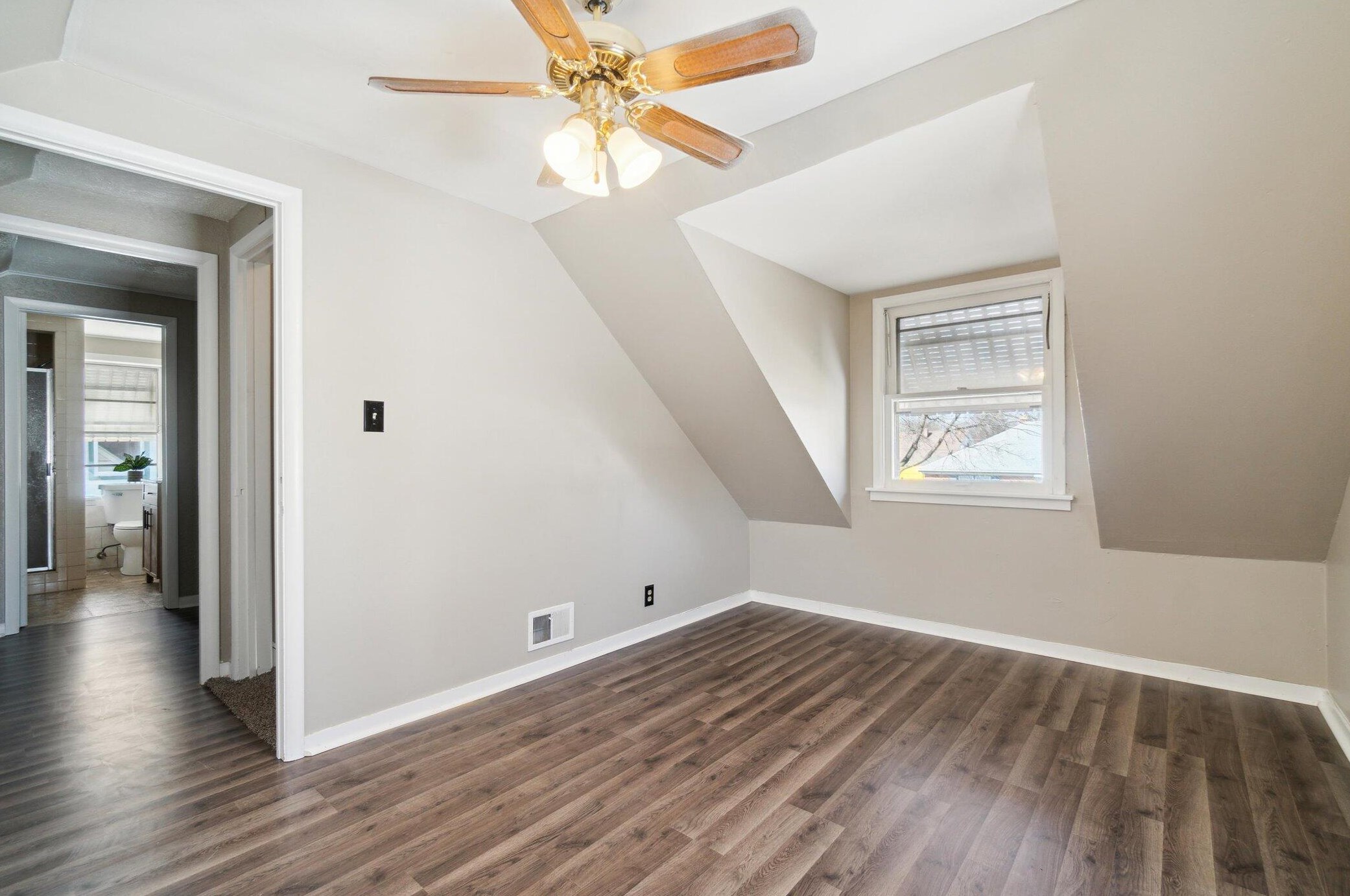 3776 73rd St, Milwaukee WI  53216-1926 exterior