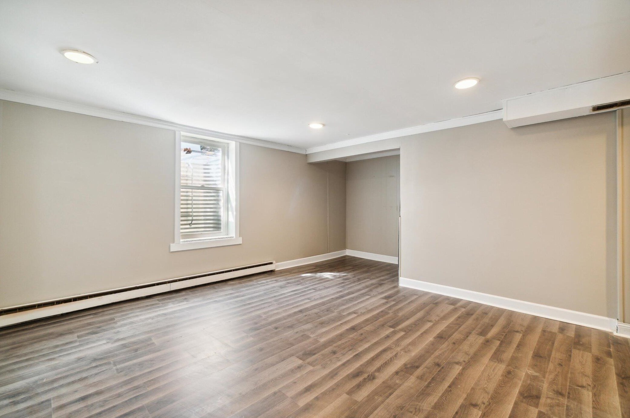 3776 73rd St, Milwaukee WI  53216-1926 exterior