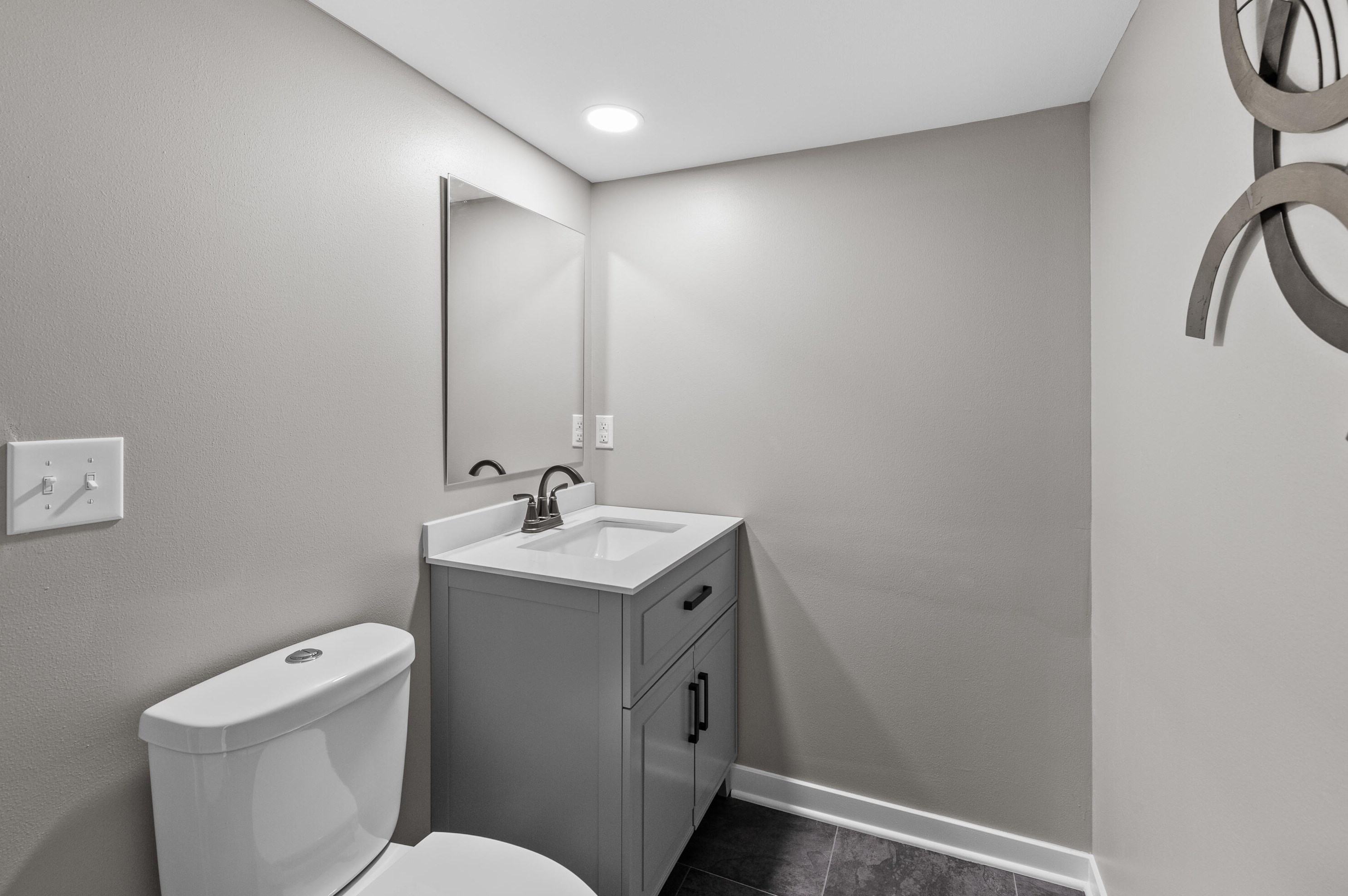 2955 37, Milwaukee WI 53210-1802 exterior