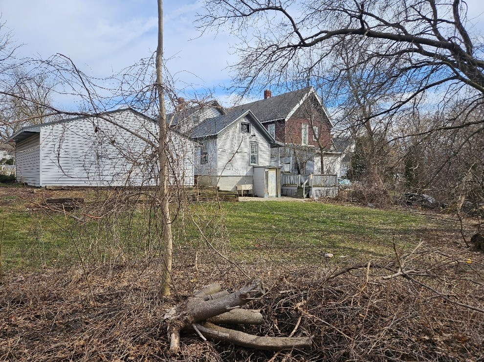 3147 Julia St, Milwaukee WI 53212-1967 exterior