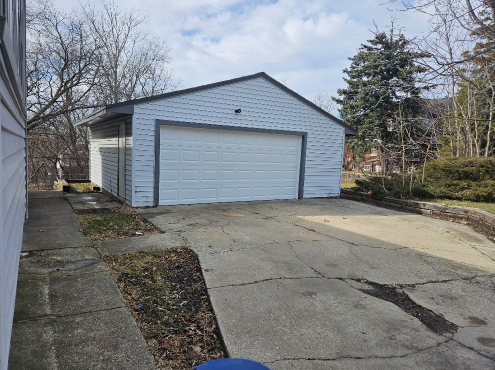 3147 Julia St, Milwaukee WI 53212-1967 exterior