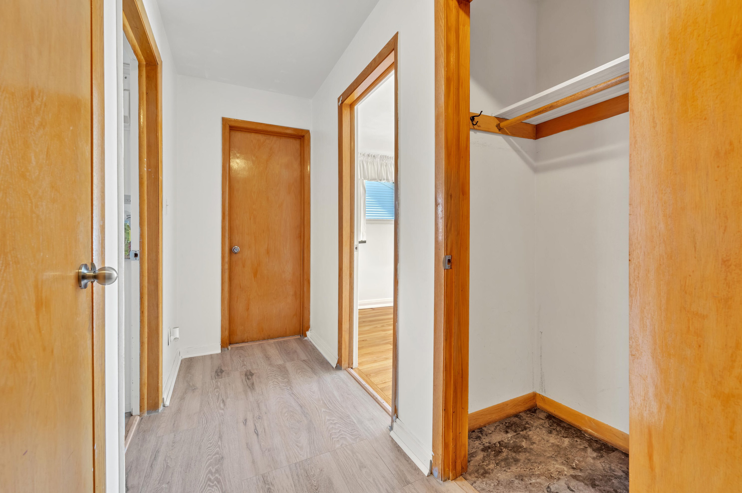 11050 Mount Vernon Ave, Milwaukee WI  53226-4136 exterior