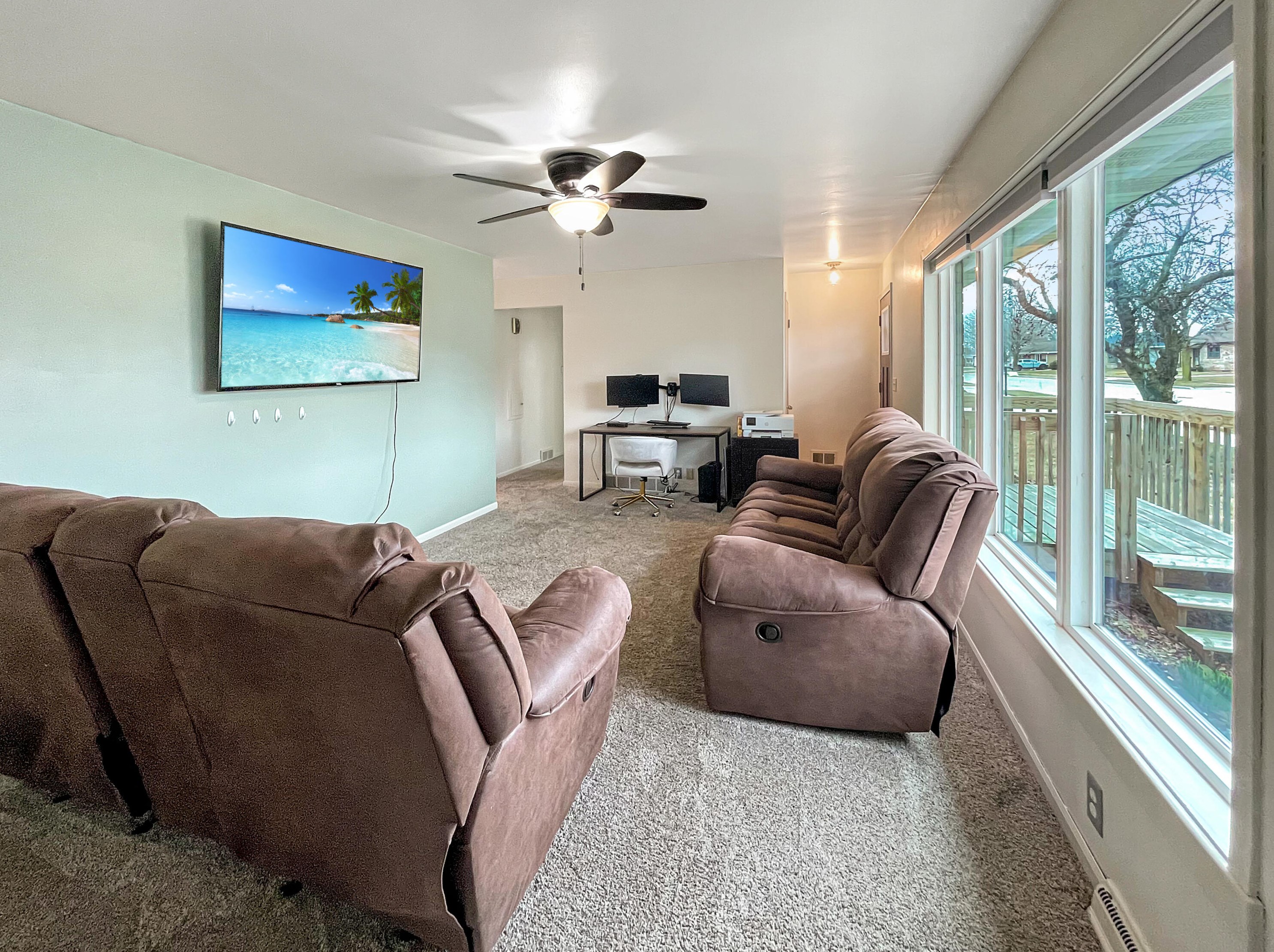 1438 10th St, Manitowoc WI  54220-5700 exterior