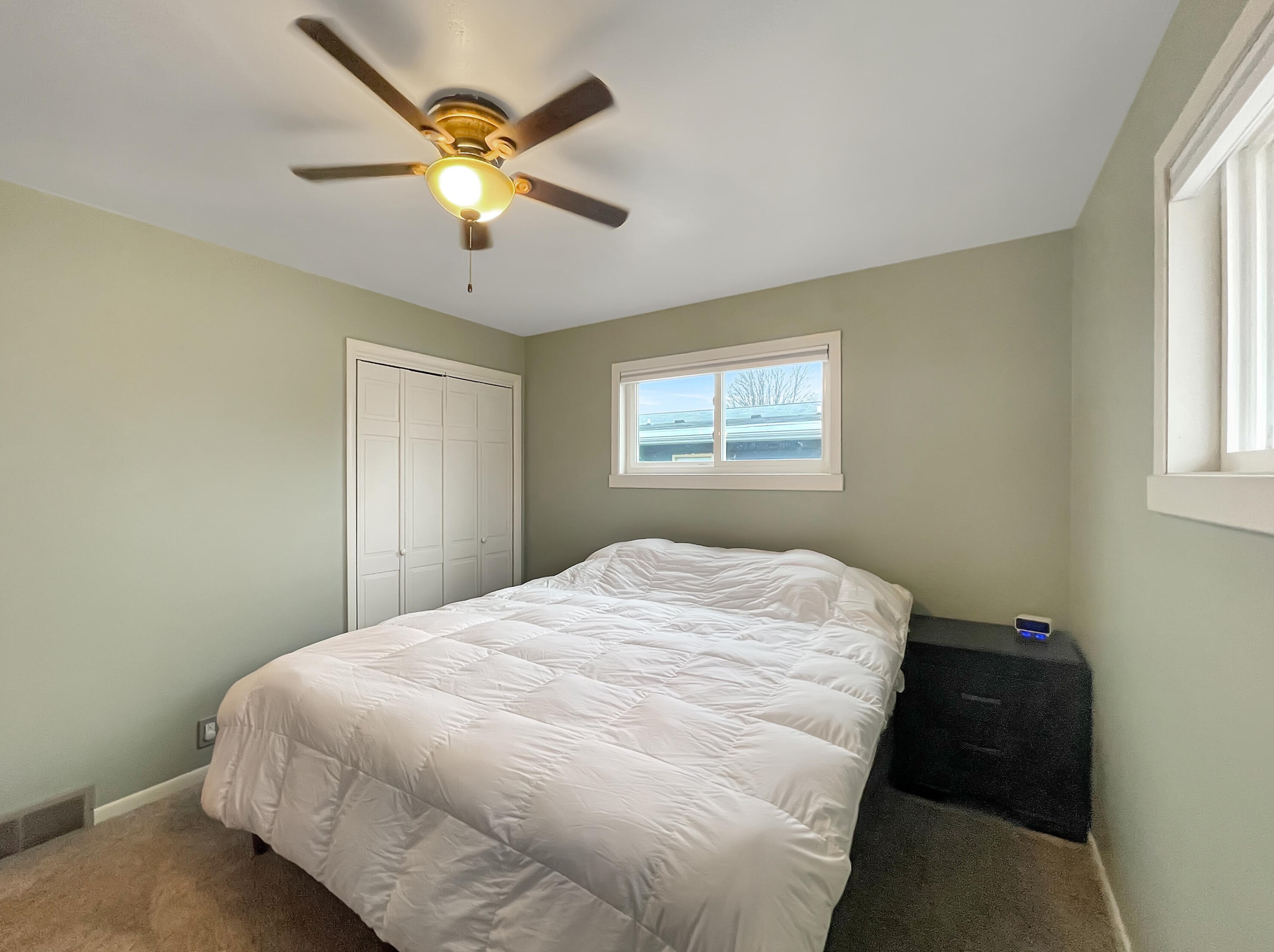 1438 10th St, Manitowoc WI  54220-5700 exterior