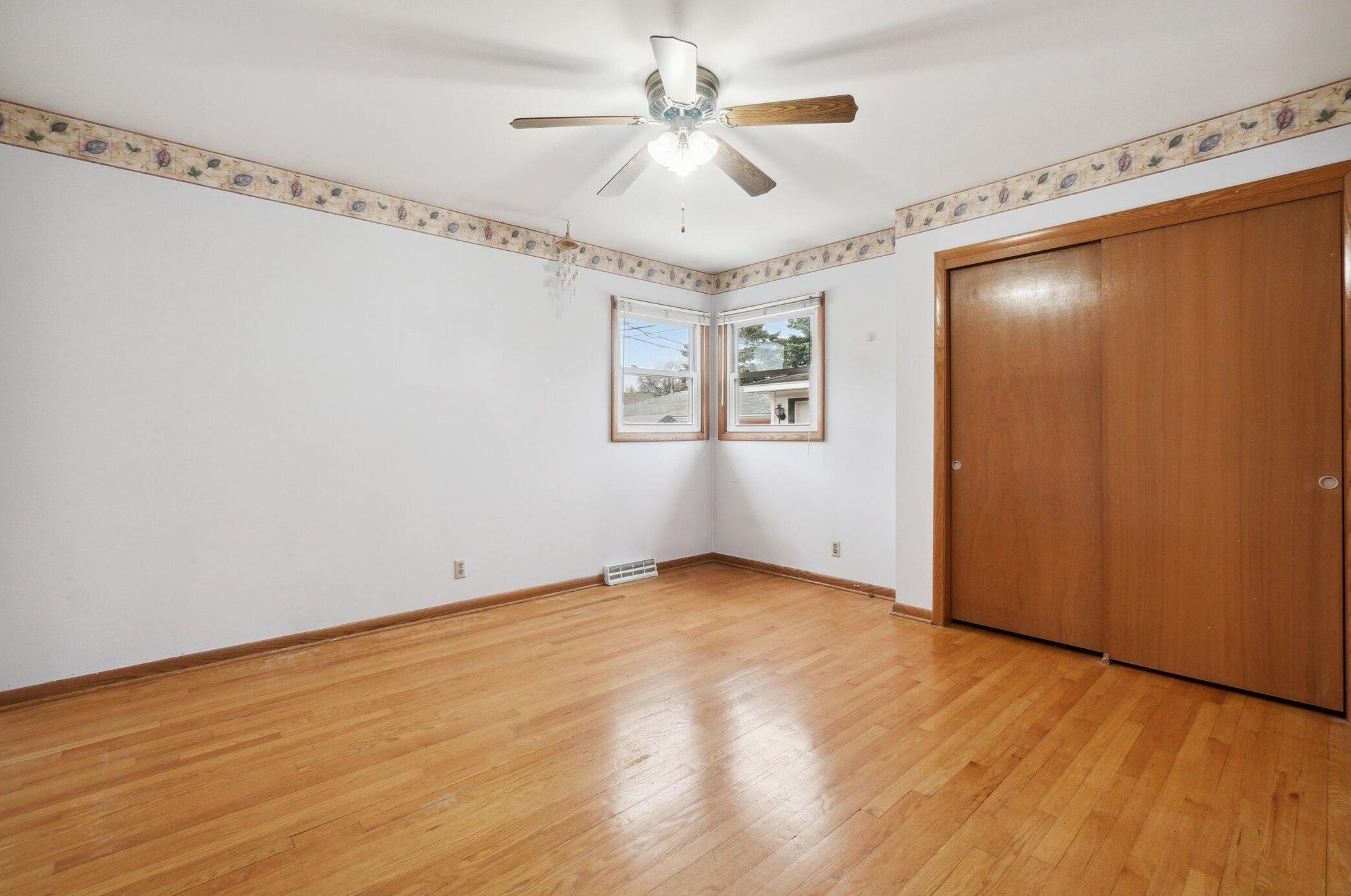 831 109, Milwaukee WI 53226-3739 exterior