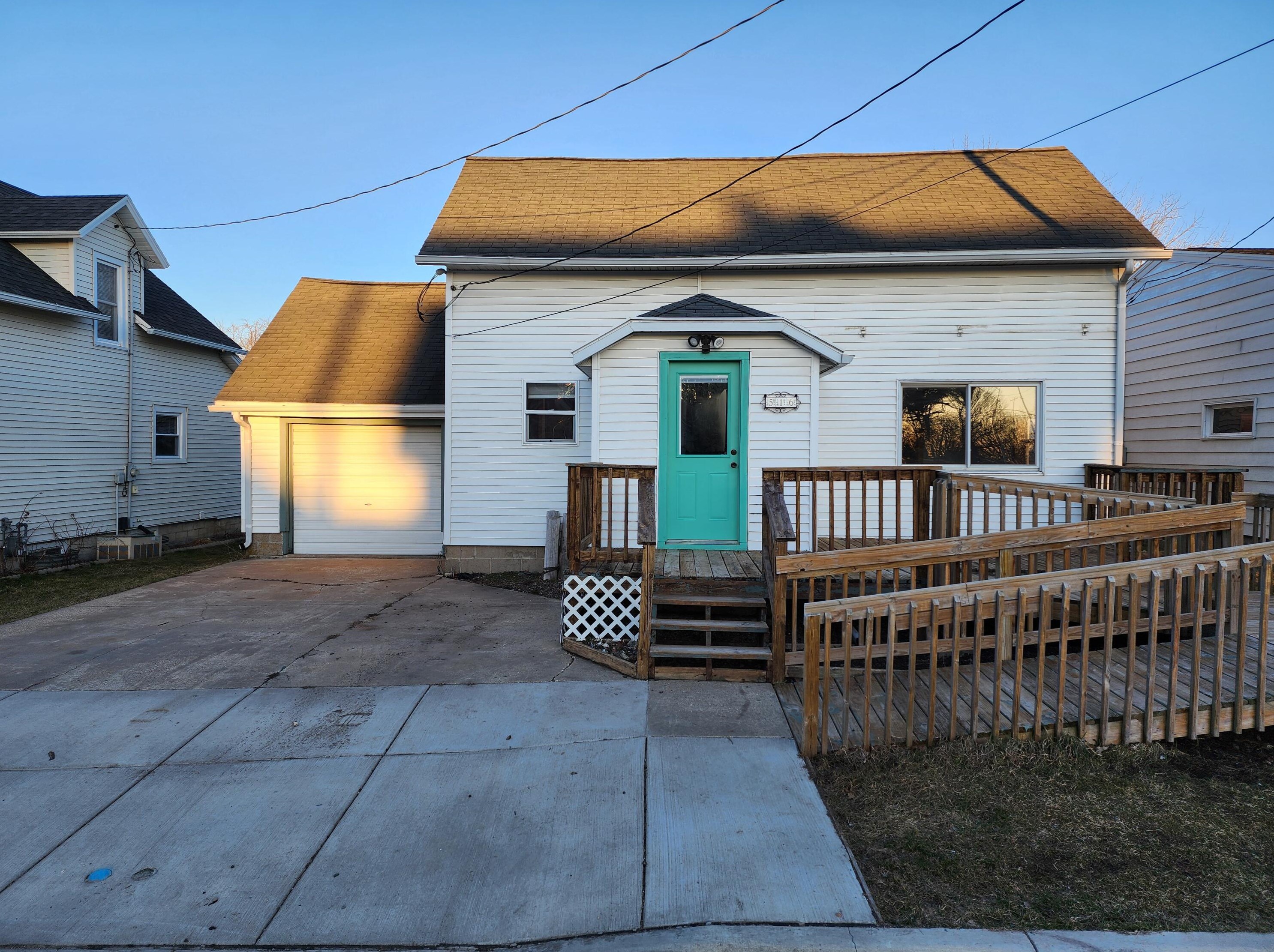 516 Albion St, Cashton WI  54619-8006 exterior