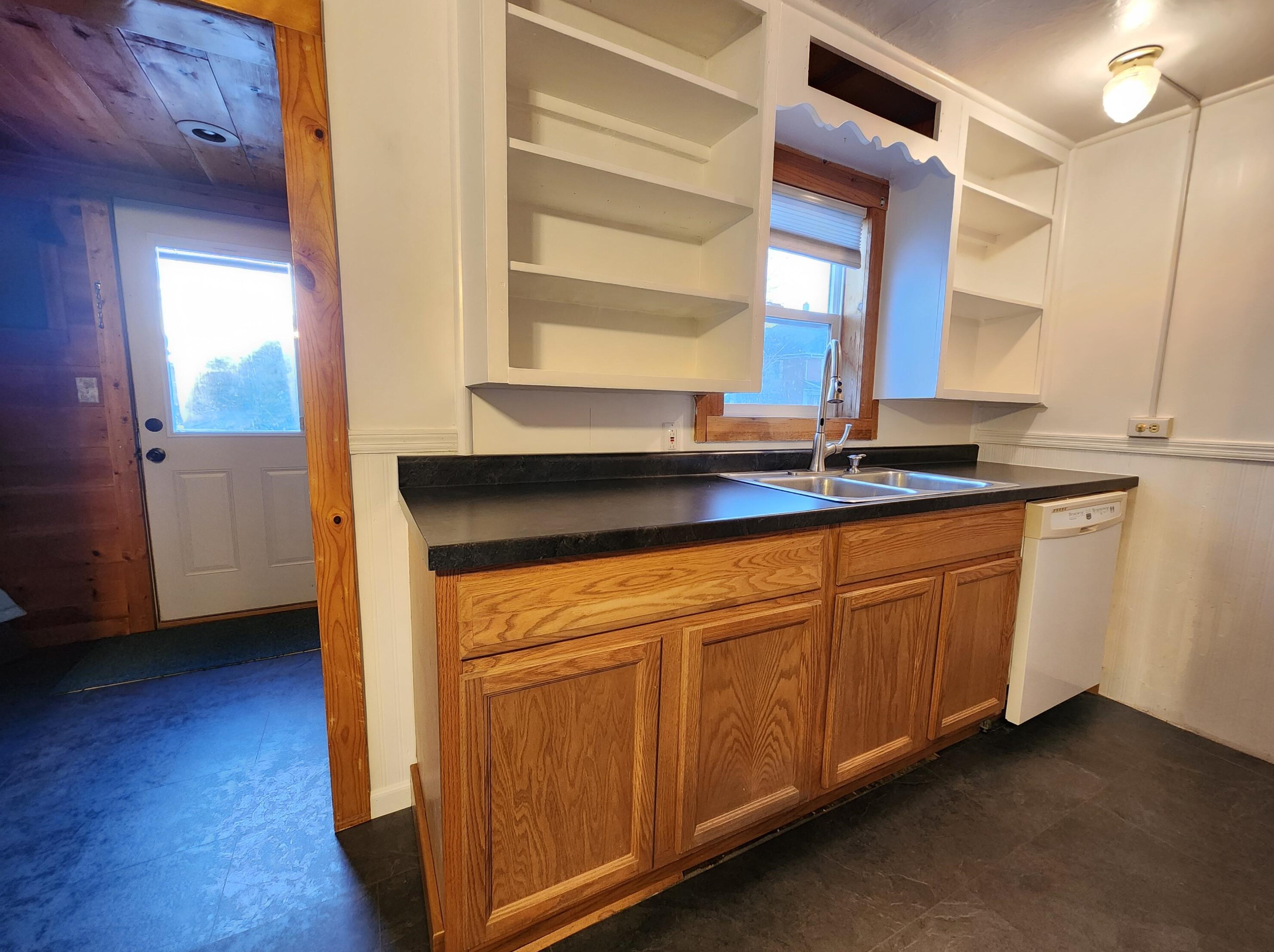516 Albion St, Cashton WI  54619-8006 exterior