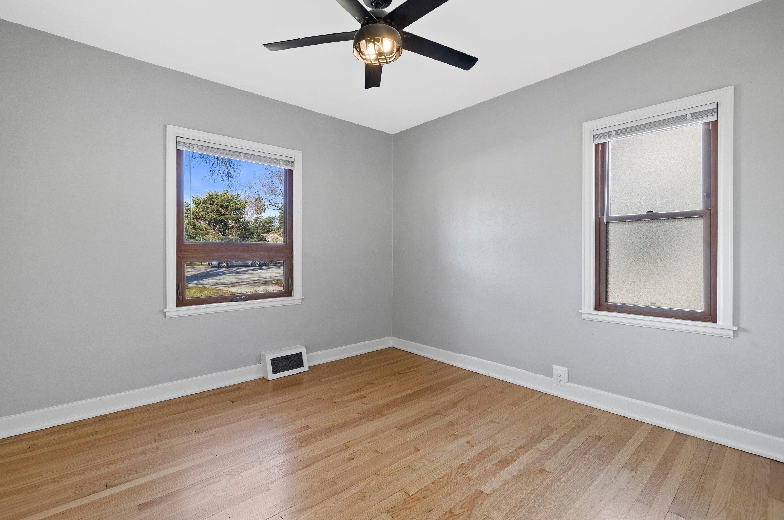 4240 Clement Ave, Milwaukee WI  53235-4501 exterior