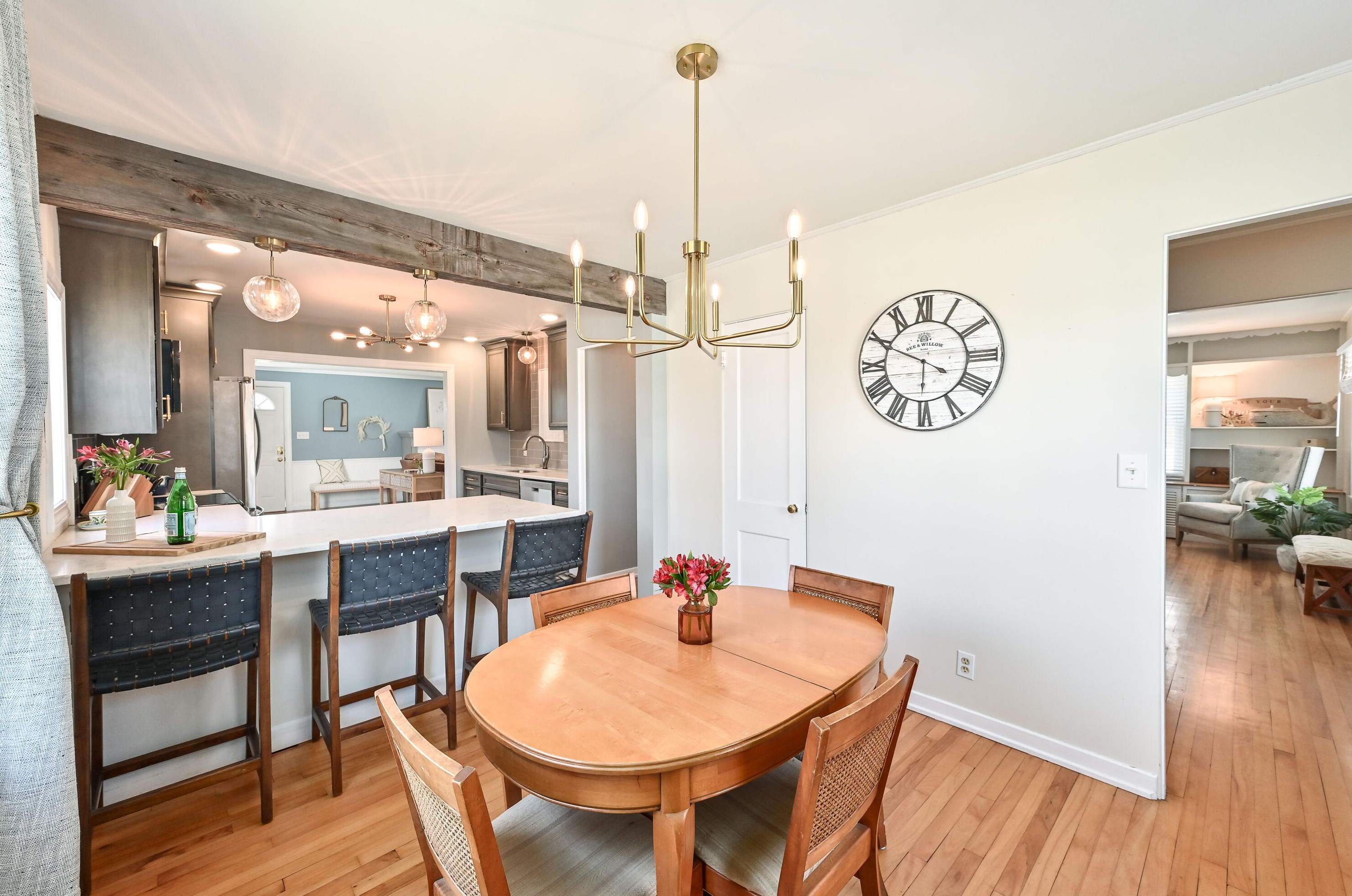 8205 Honey Creek Pkwy, Milwaukee WI  53214-1466 exterior