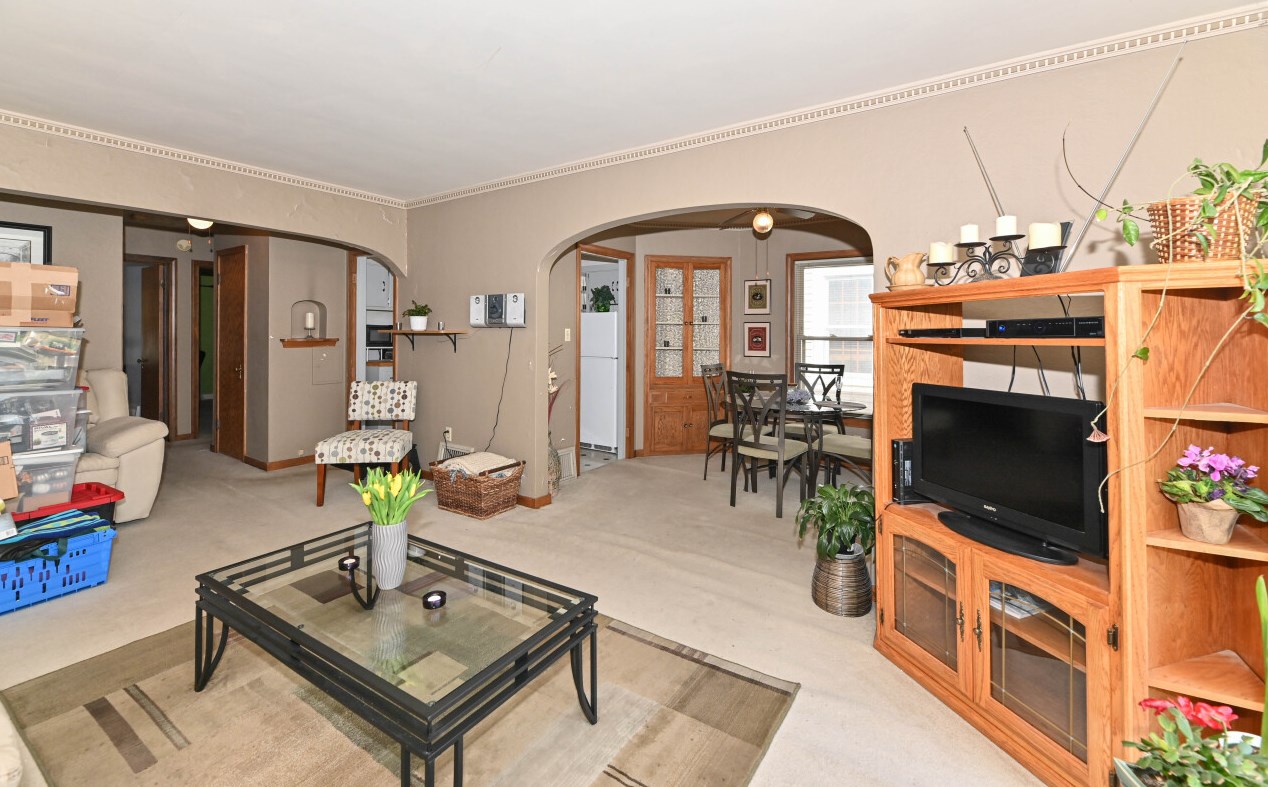 1639 55, Milwaukee WI 53214-5245 exterior