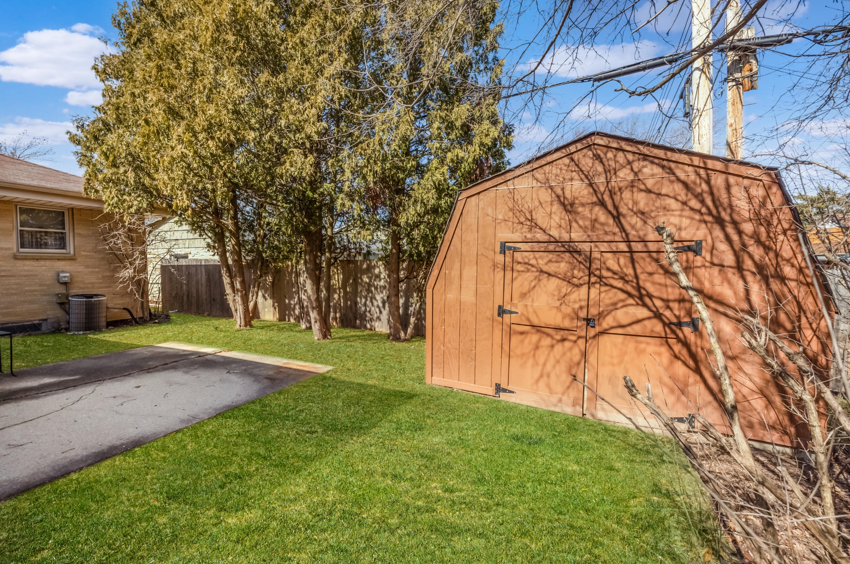 4606 109, Milwaukee WI 53225-4406 exterior