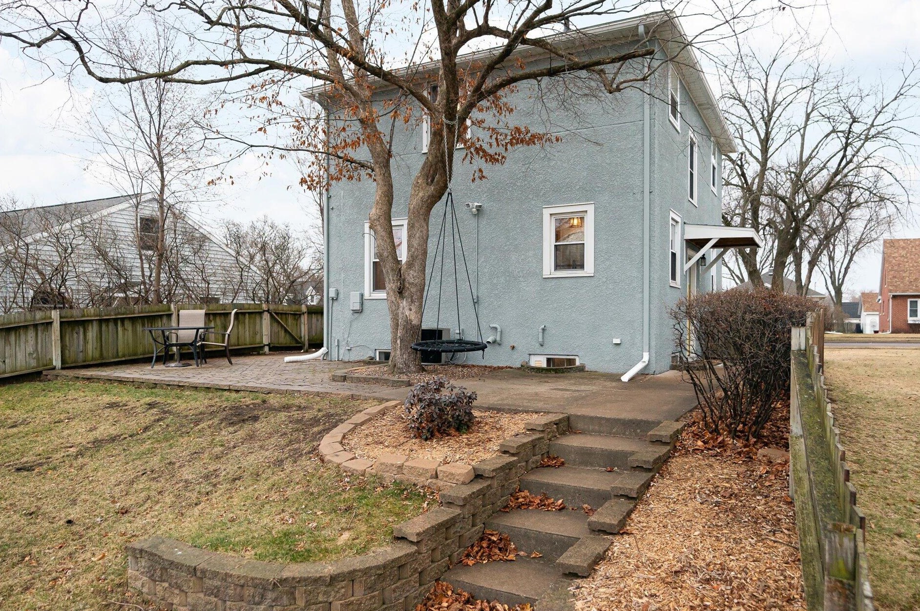 2153 Farnam St, La Crosse WI  54601-5972 exterior