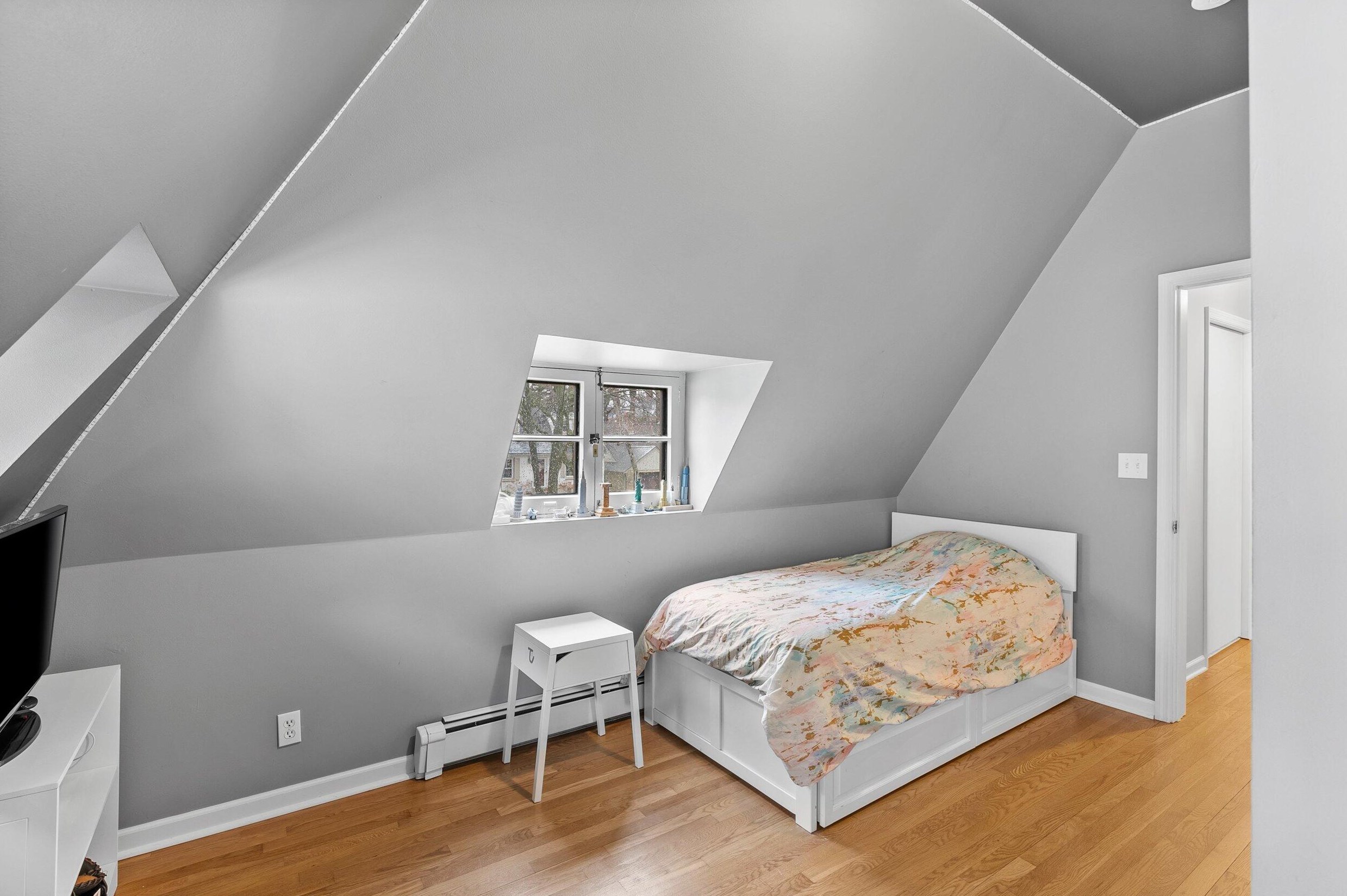 4524 Cramer St, Milwaukee WI 53211-1201 exterior