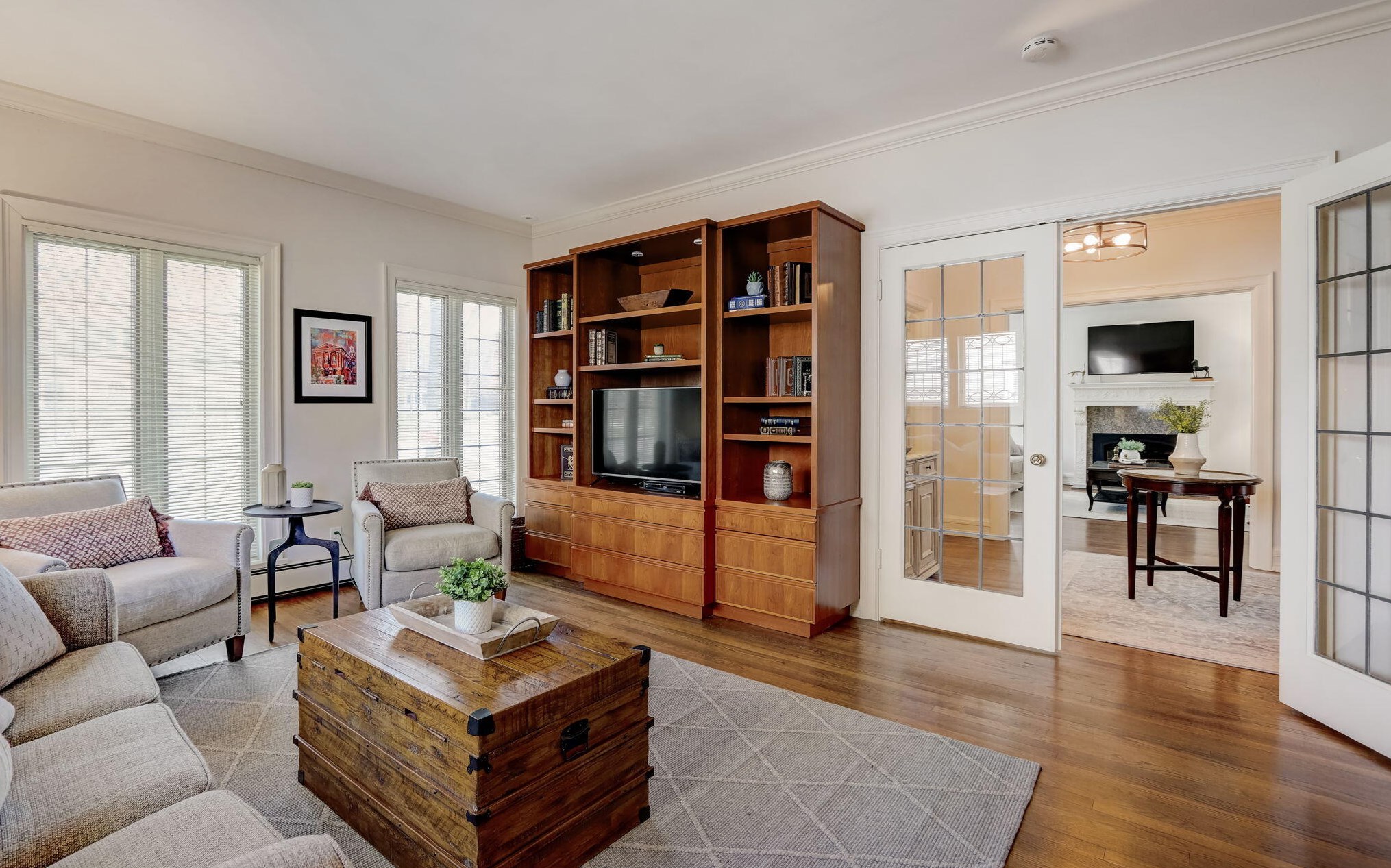 3515 Smt Ave, Milwaukee WI 53211-3441 exterior