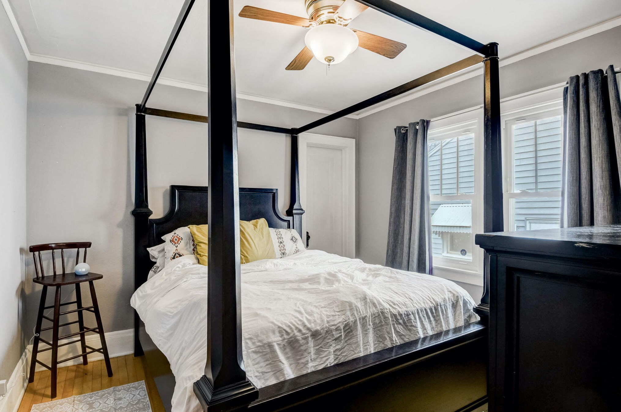 2924 58th St, Milwaukee WI  53219-3130 exterior