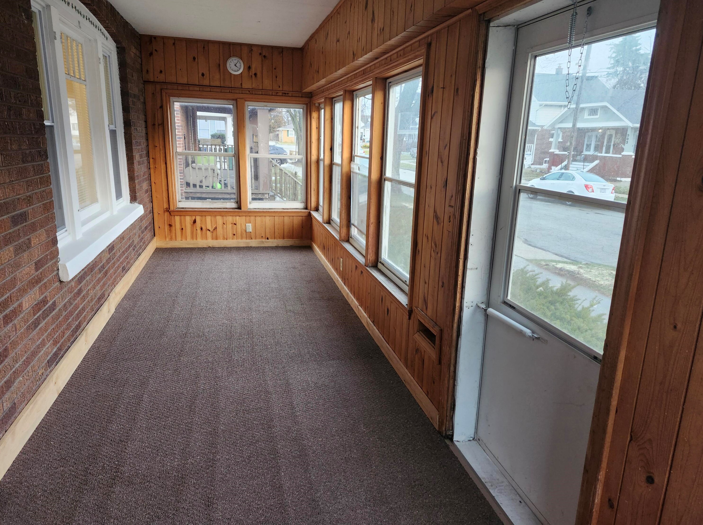 910 73rd St, Kenosha WI  53143-5422 exterior