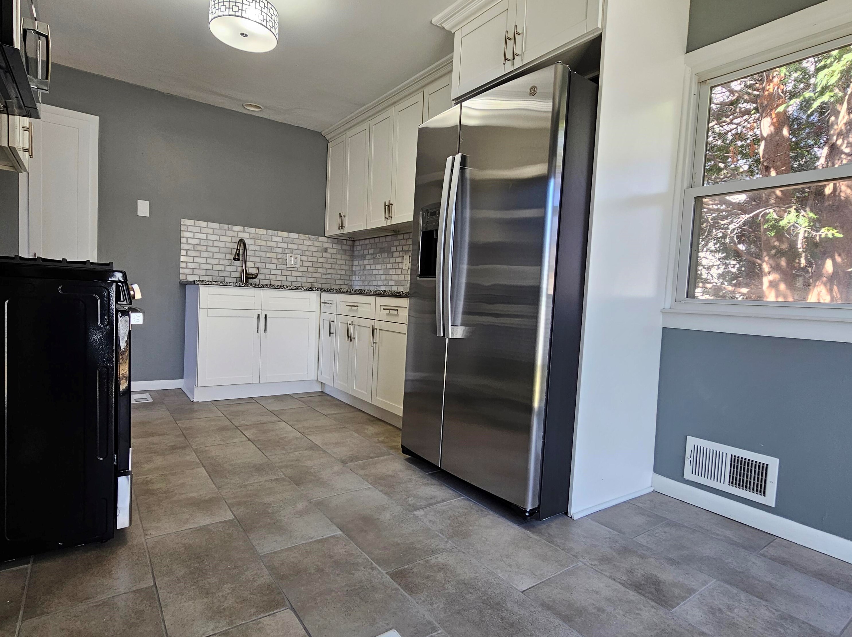 3632 33rd St, Milwaukee WI  53221-1119 exterior