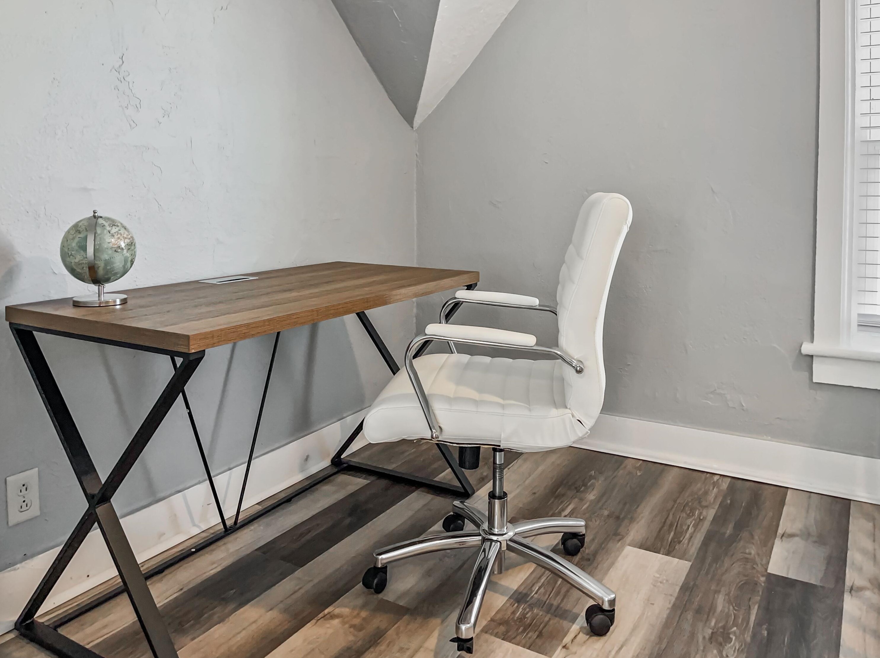 1135 Logan Ave, Sheboygan WI  53083-4856 exterior