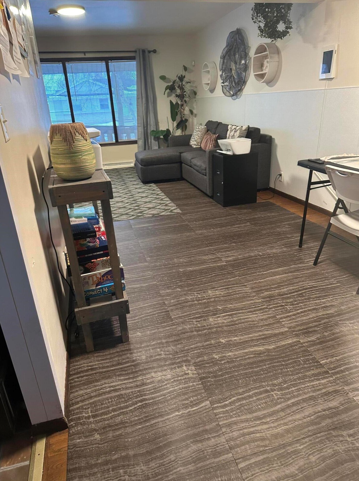 6911 Lima St, Milwaukee WI  53223-5733 exterior