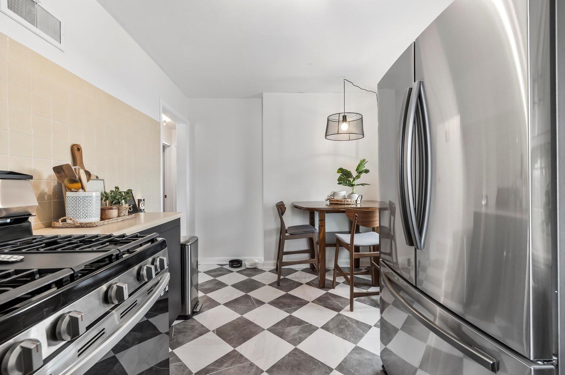 8824 Locust St, Milwaukee WI  53222-4636 exterior