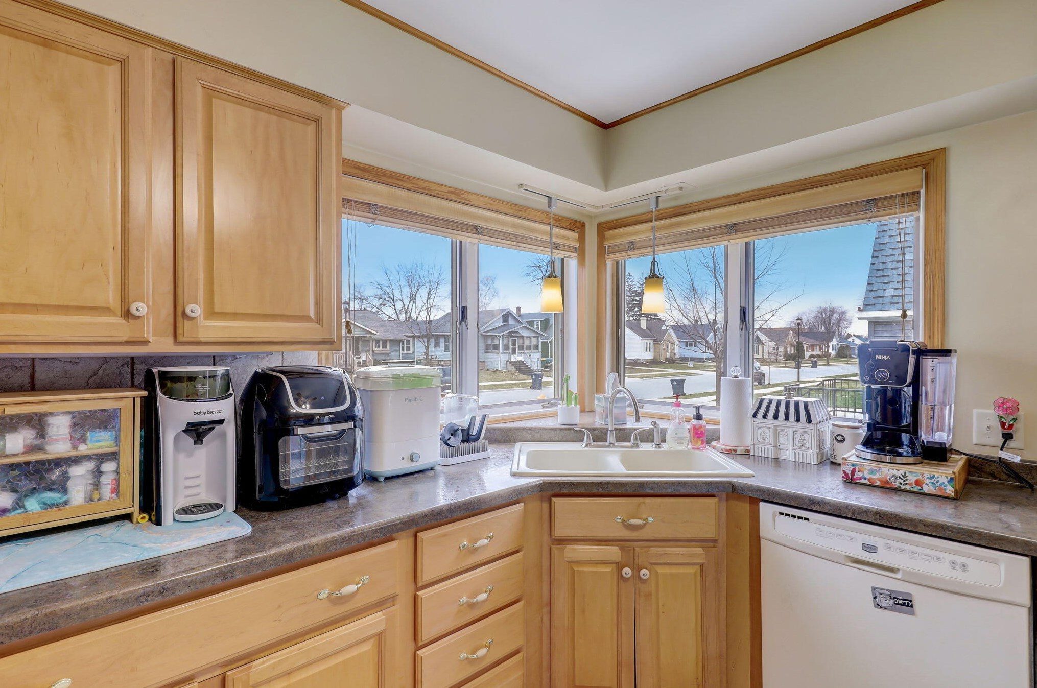 321 11th St, Fond Du Lac WI  54935-5203 exterior