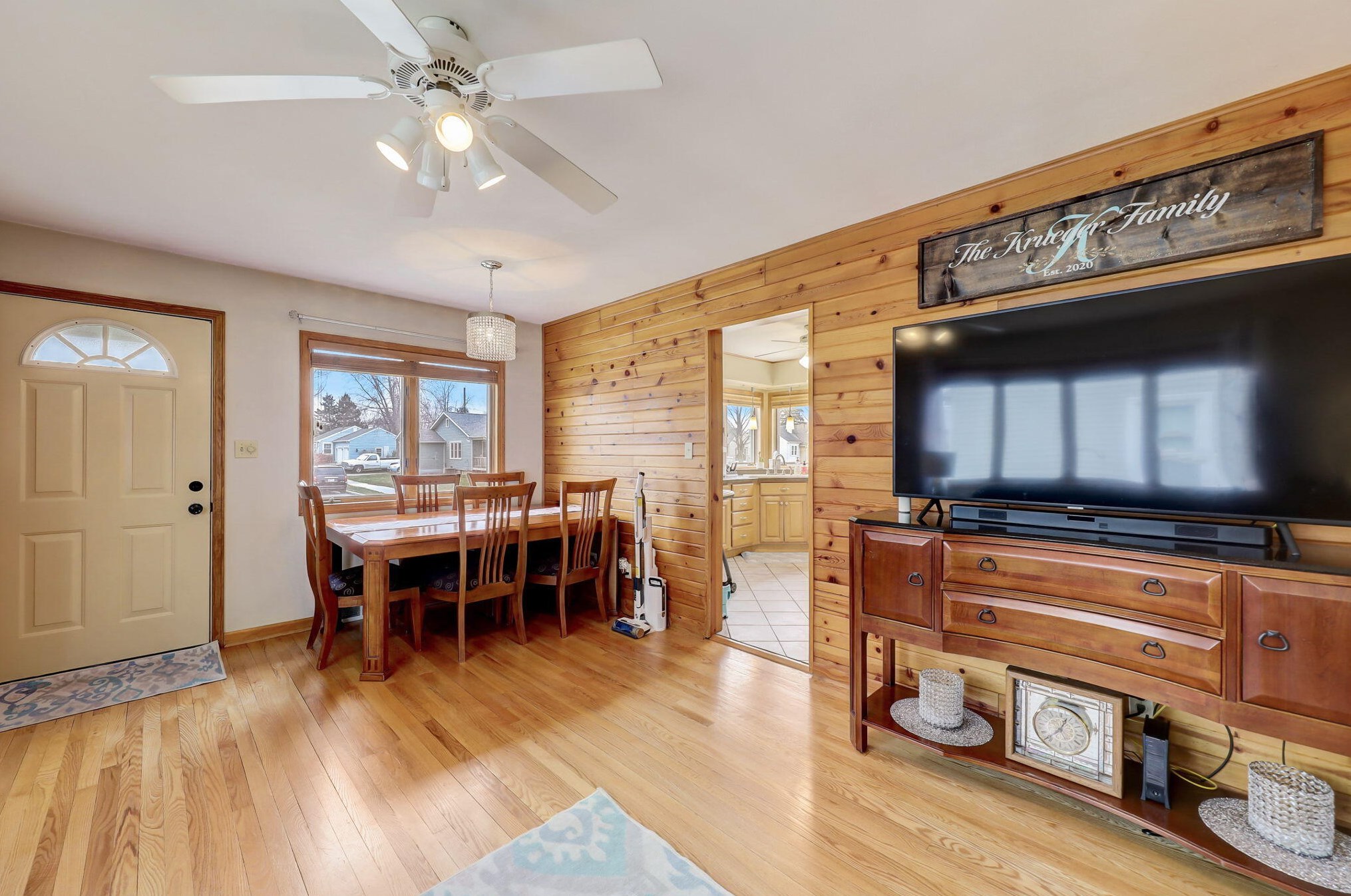 321 11th St, Fond Du Lac WI  54935-5203 exterior