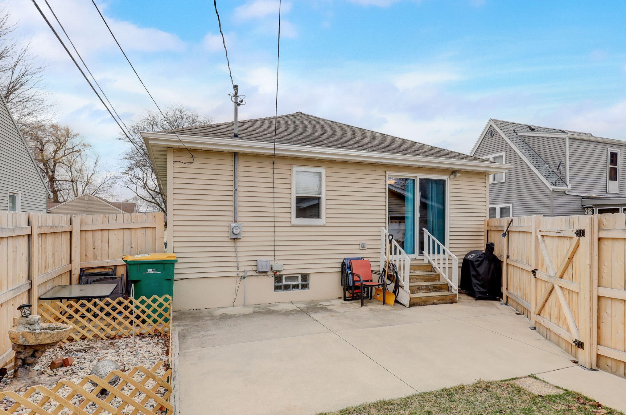 321 11th St, Fond Du Lac WI  54935-5203 exterior