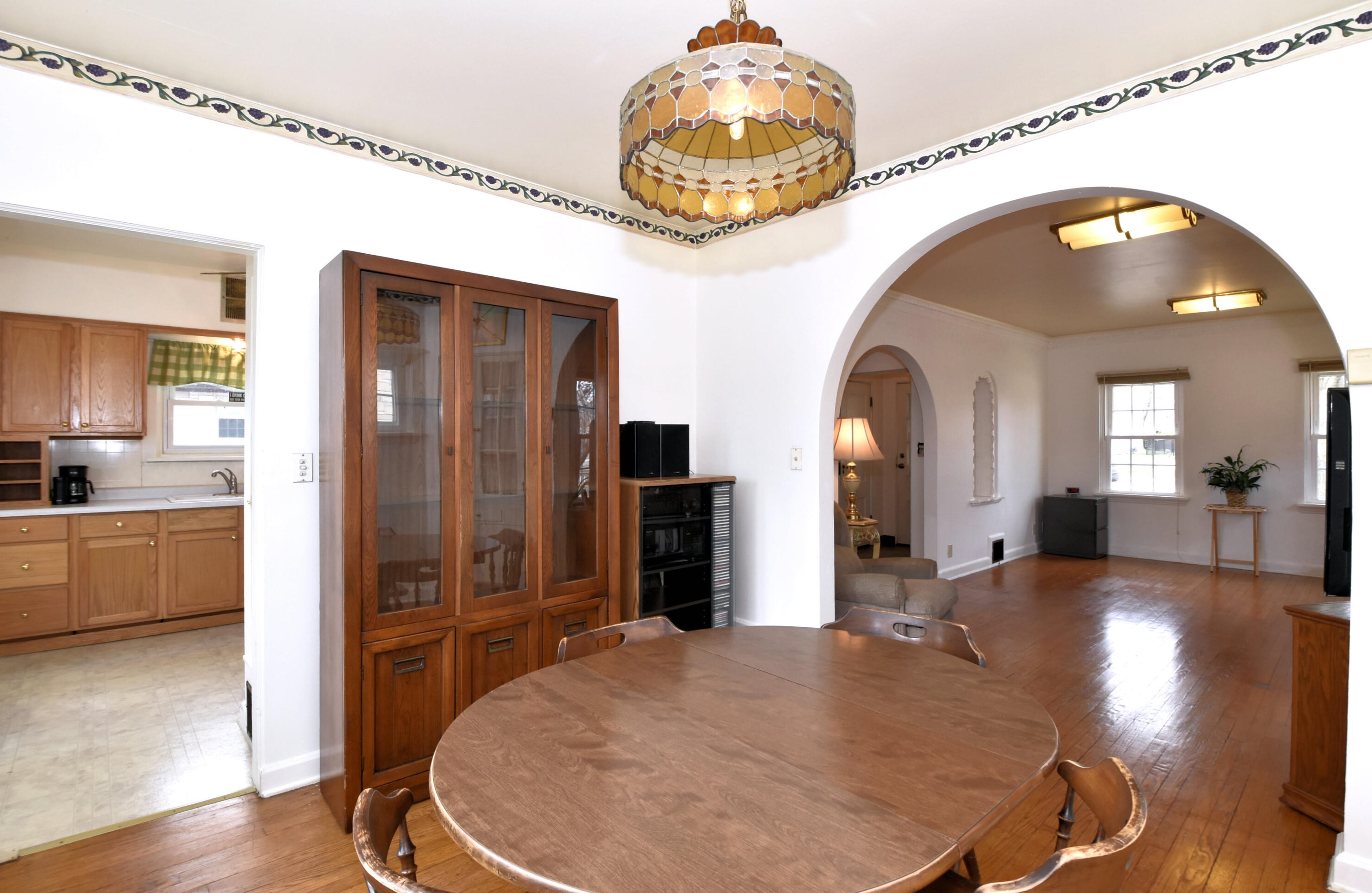 2426 60, Milwaukee WI 53219-2131 exterior