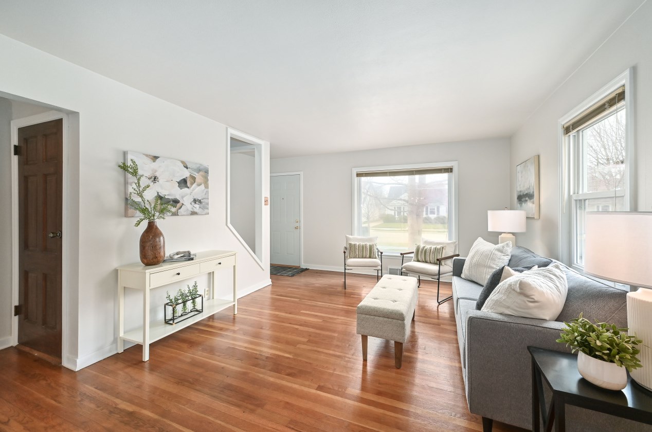 4762 Elkhart Ave, Milwaukee WI 53211-1001 exterior