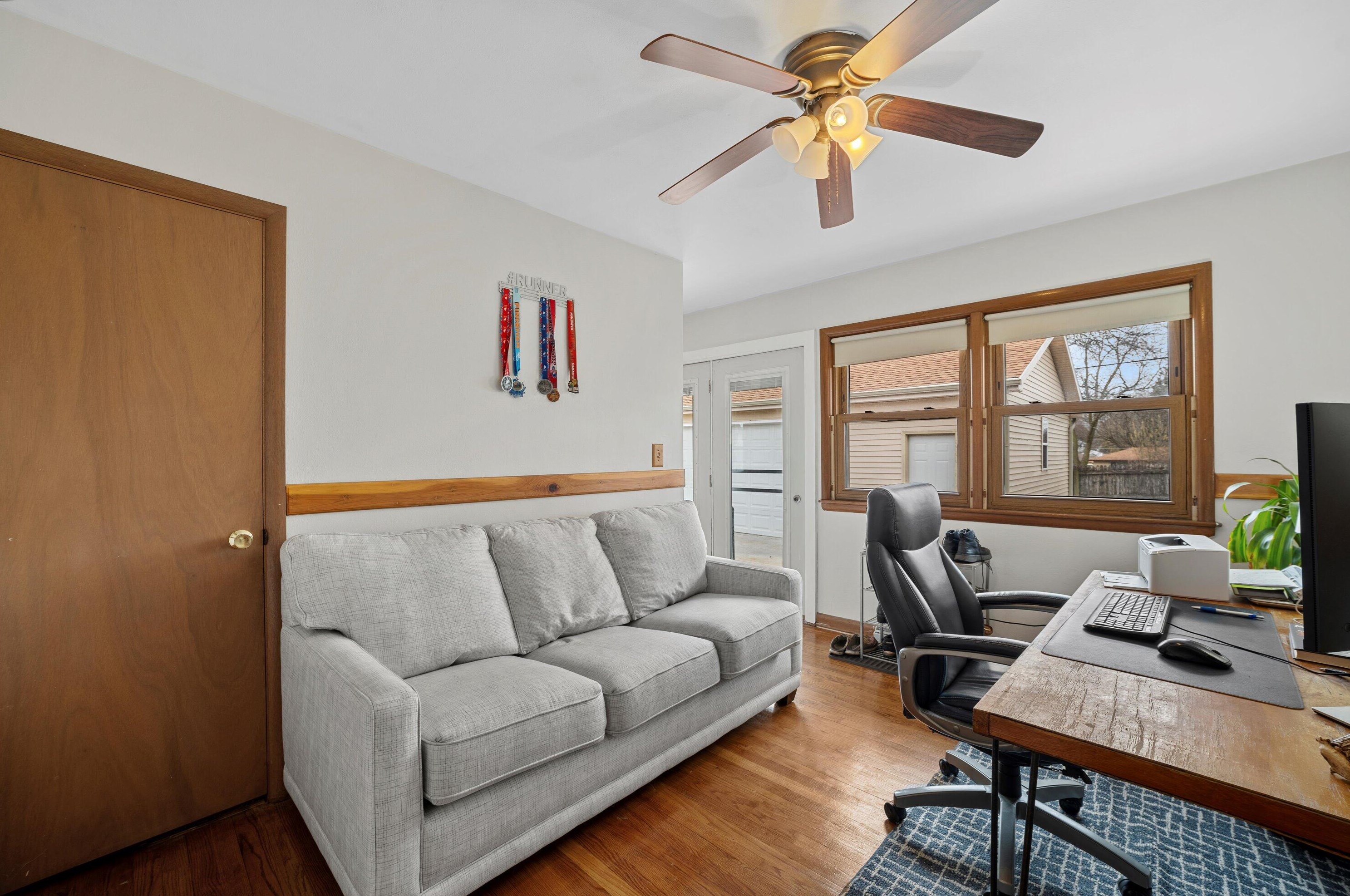 932 Ohio St, Racine WI  53405-2208 exterior