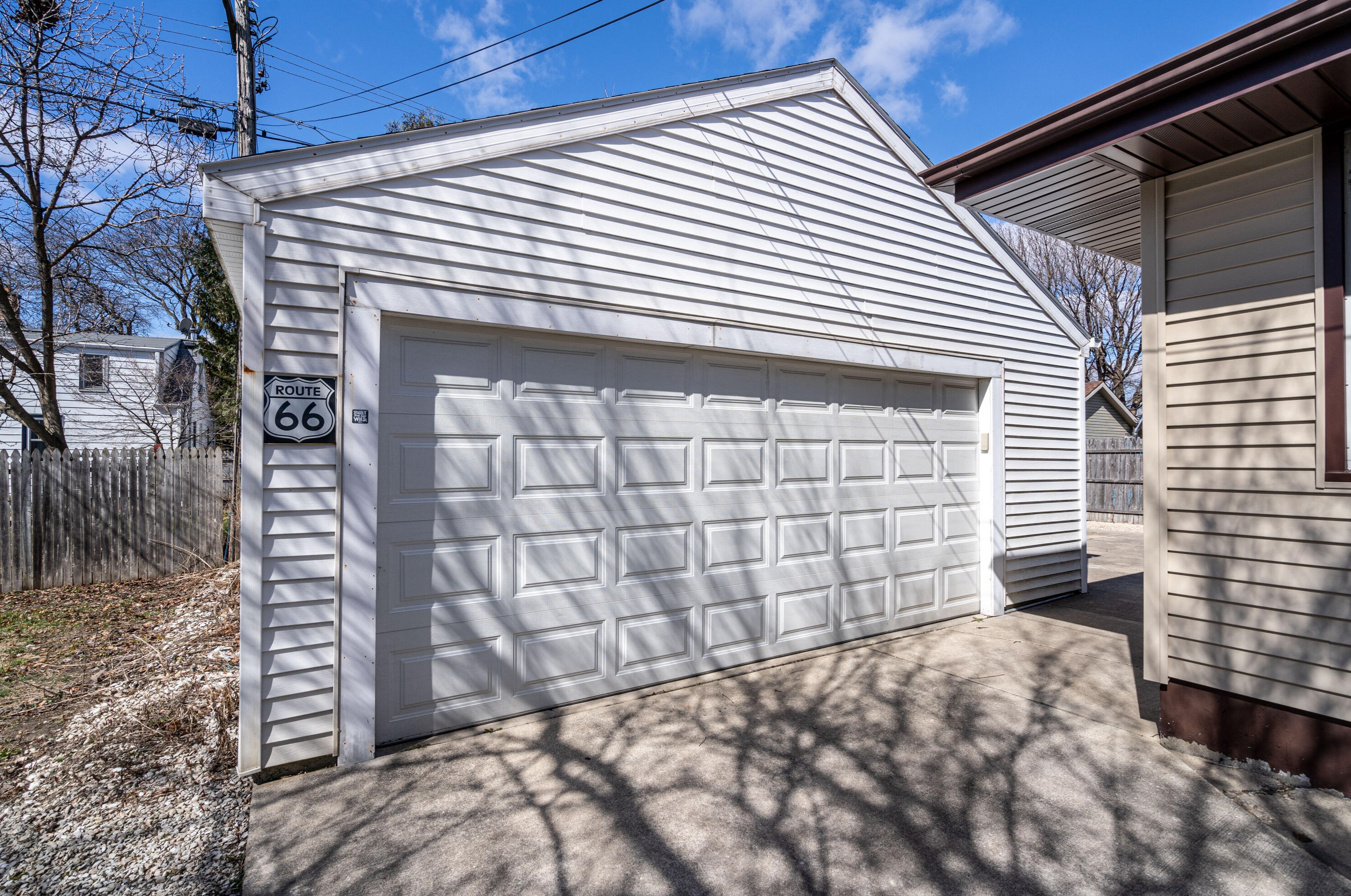 7616 30th Ave, Kenosha WI  53142-4608 exterior