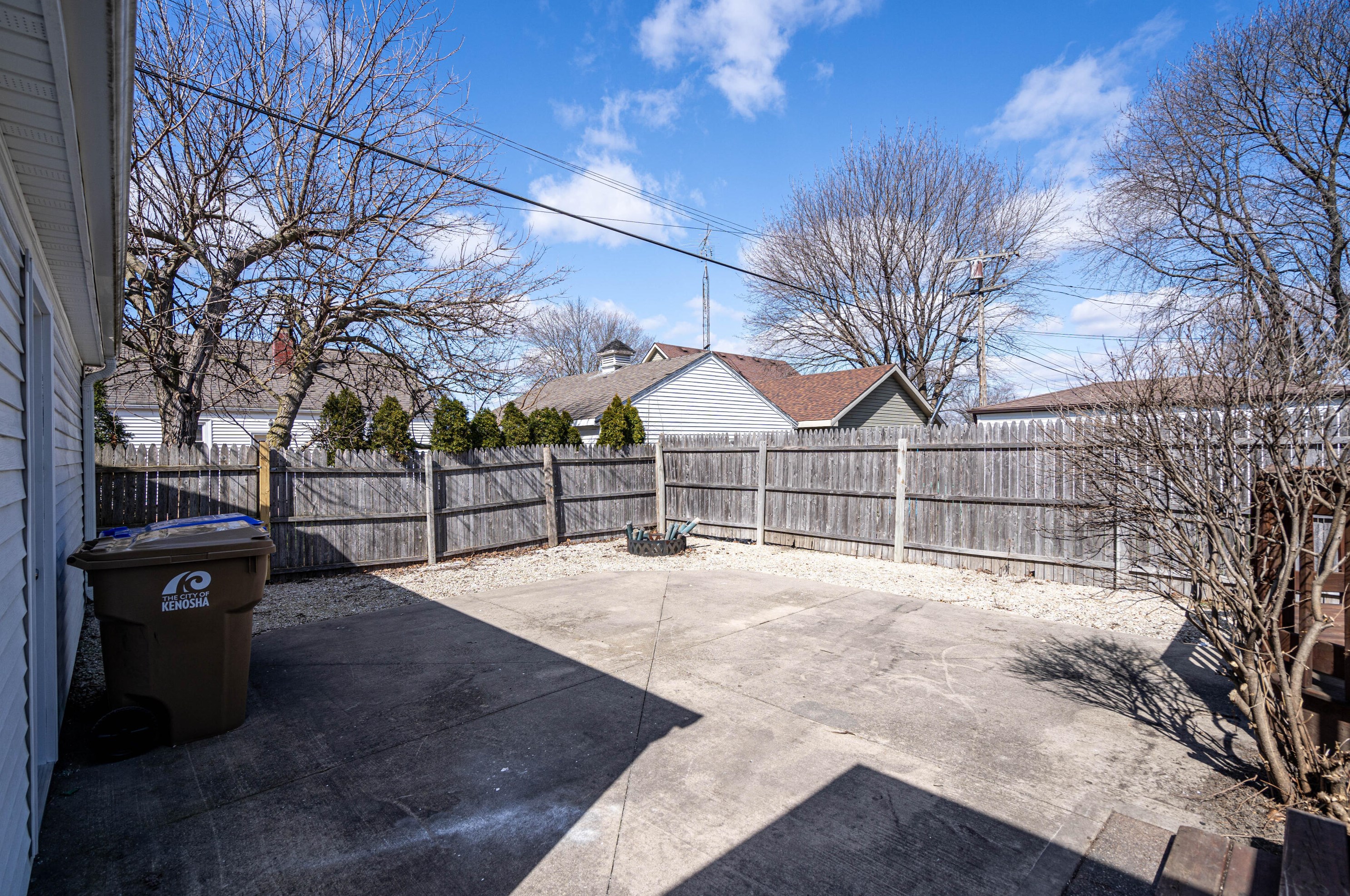7616 30th Ave, Kenosha WI  53142-4608 exterior