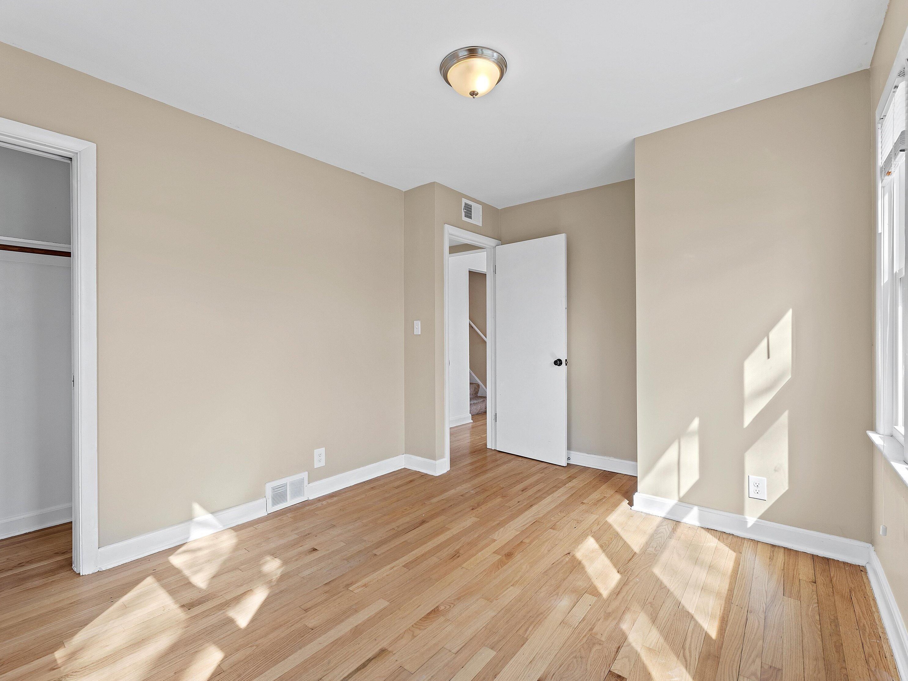 7152 Nash St, Milwaukee WI  53216-1939 exterior