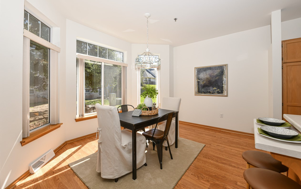 3110 Toldt Pkwy, Milwaukee WI  53227-3960 exterior